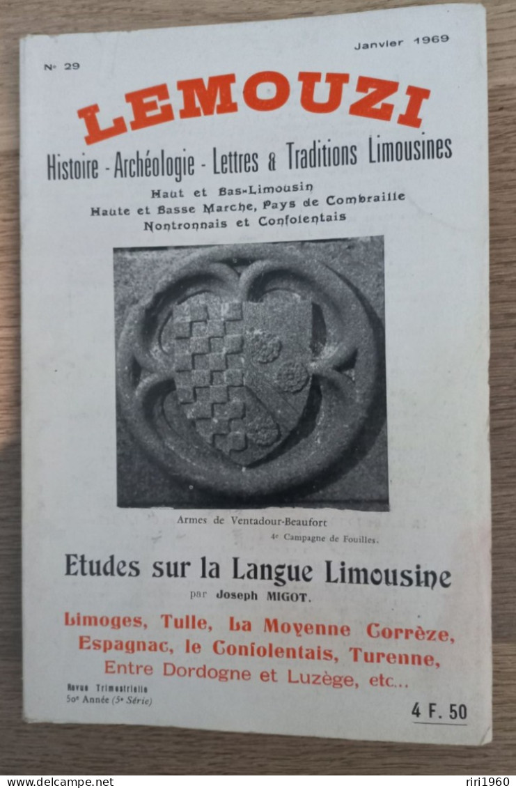 Lemouzi.tulle. Correze.limousin.n 29.de 1969. - Toerisme En Regio's