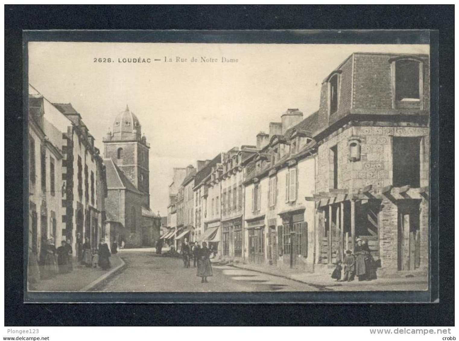 22 -  LOUDEAC : La Rue De Notre Dame - Loudéac