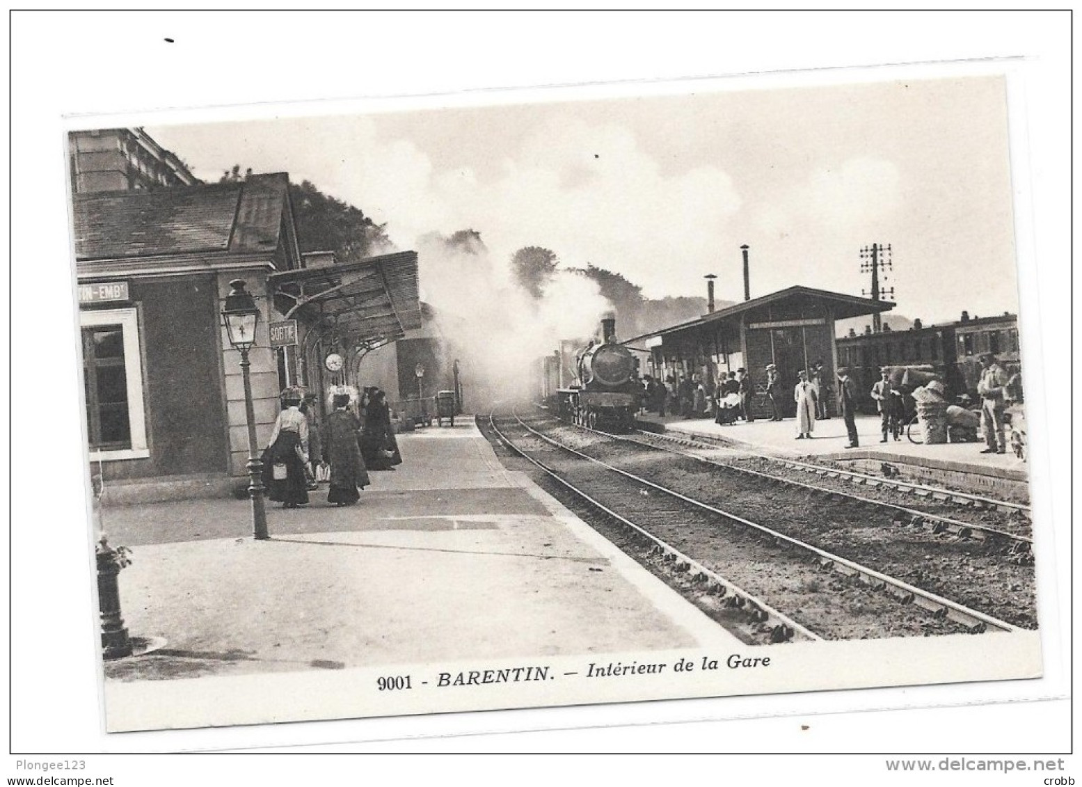 76 - BARENTIN  : Intérieur De La Gare (train Beau Plan) - Barentin