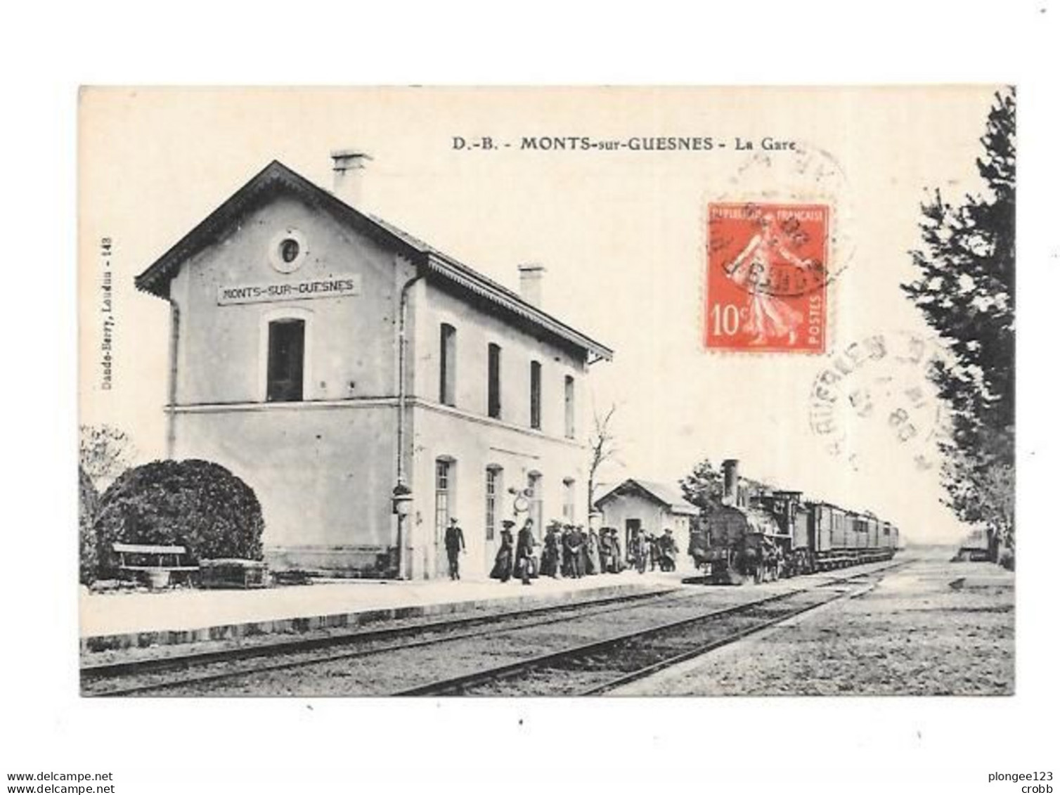 86 - MONTS SUR GUESNES : La Gare, Thème Chemin De Fer, Train, Gare, - Monts Sur Guesnes