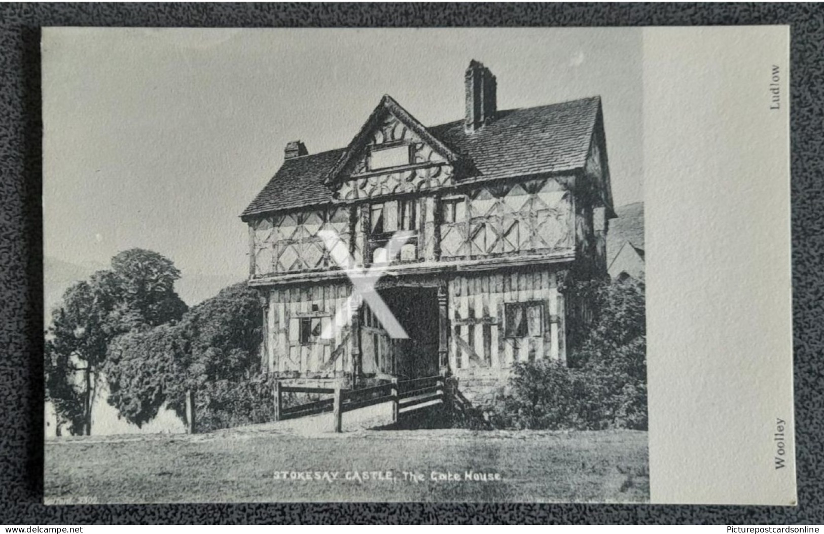 STOKESAY CASTLE THE GATE HOUSE OLD B/W POSTCARD SHROPSHIRE - Shropshire