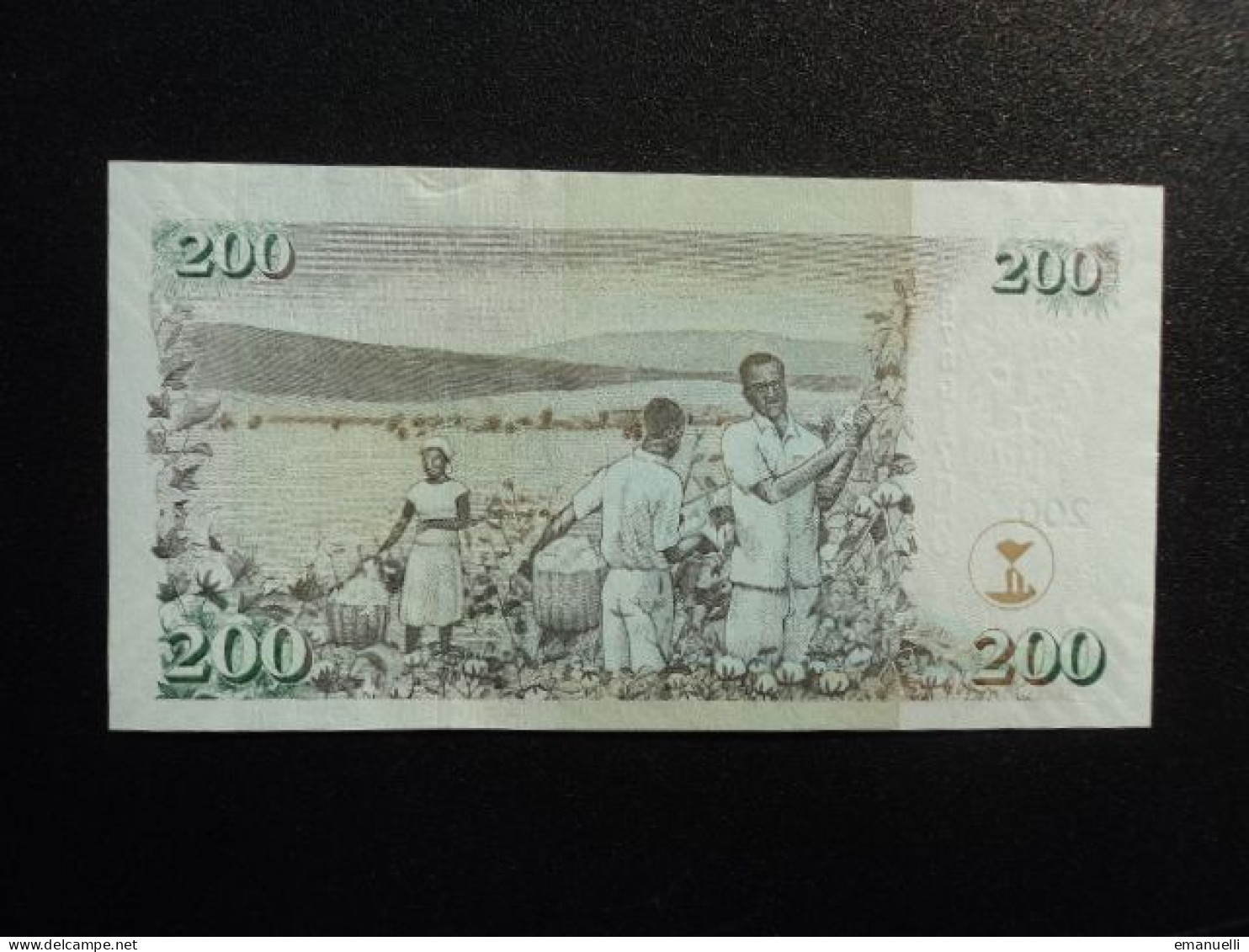 KENYA * :200 SHILLINGS    16.7.2010    P 49e     Presque NEUF - Kenya