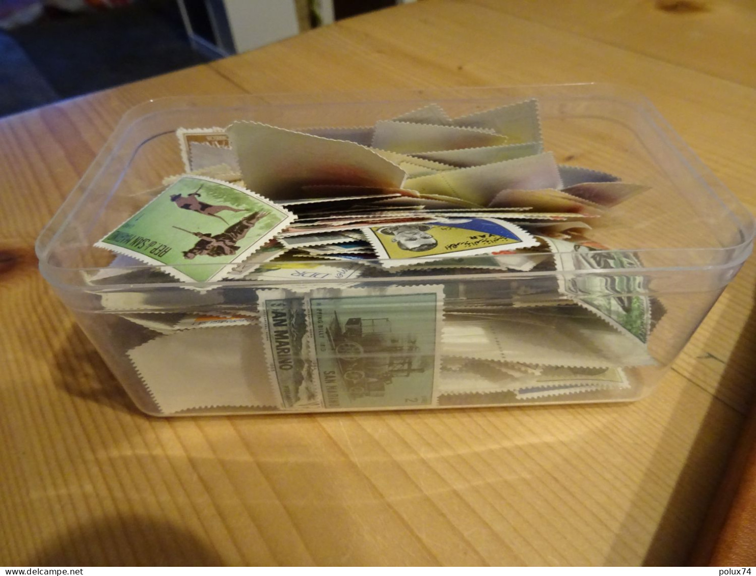 MONDE ENTIER  300 Timbres  Neuf*/** - Collections (sans Albums)