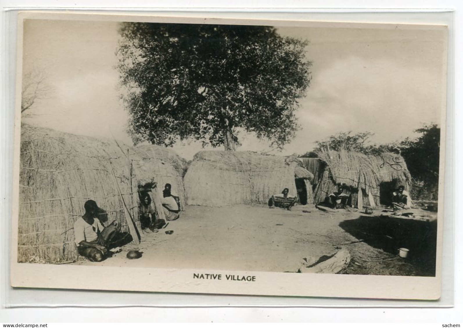 ZIMBABWE Native Village Infigènes Cases CARTE PHOTO Camera House Series Bulawayo    D04  2020  - Simbabwe