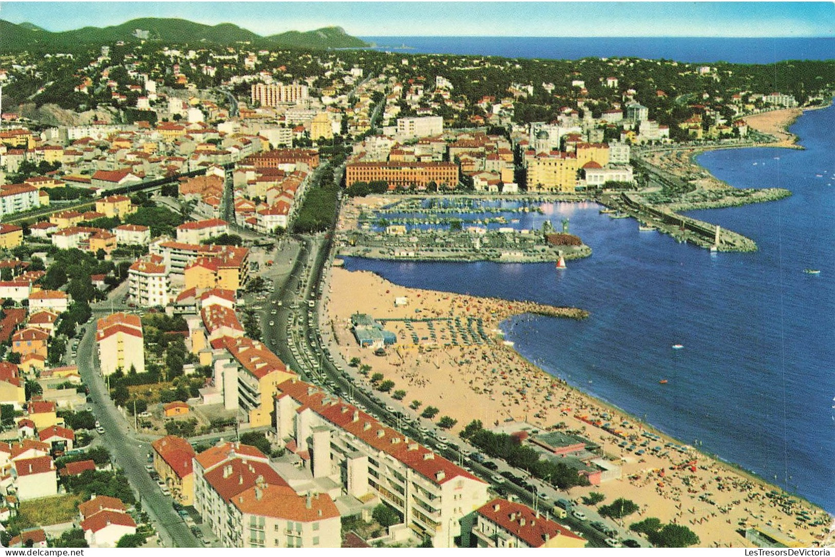 FRANCE - Frejus - Plage - Saint Raphael - Carte Postale Récente - Frejus