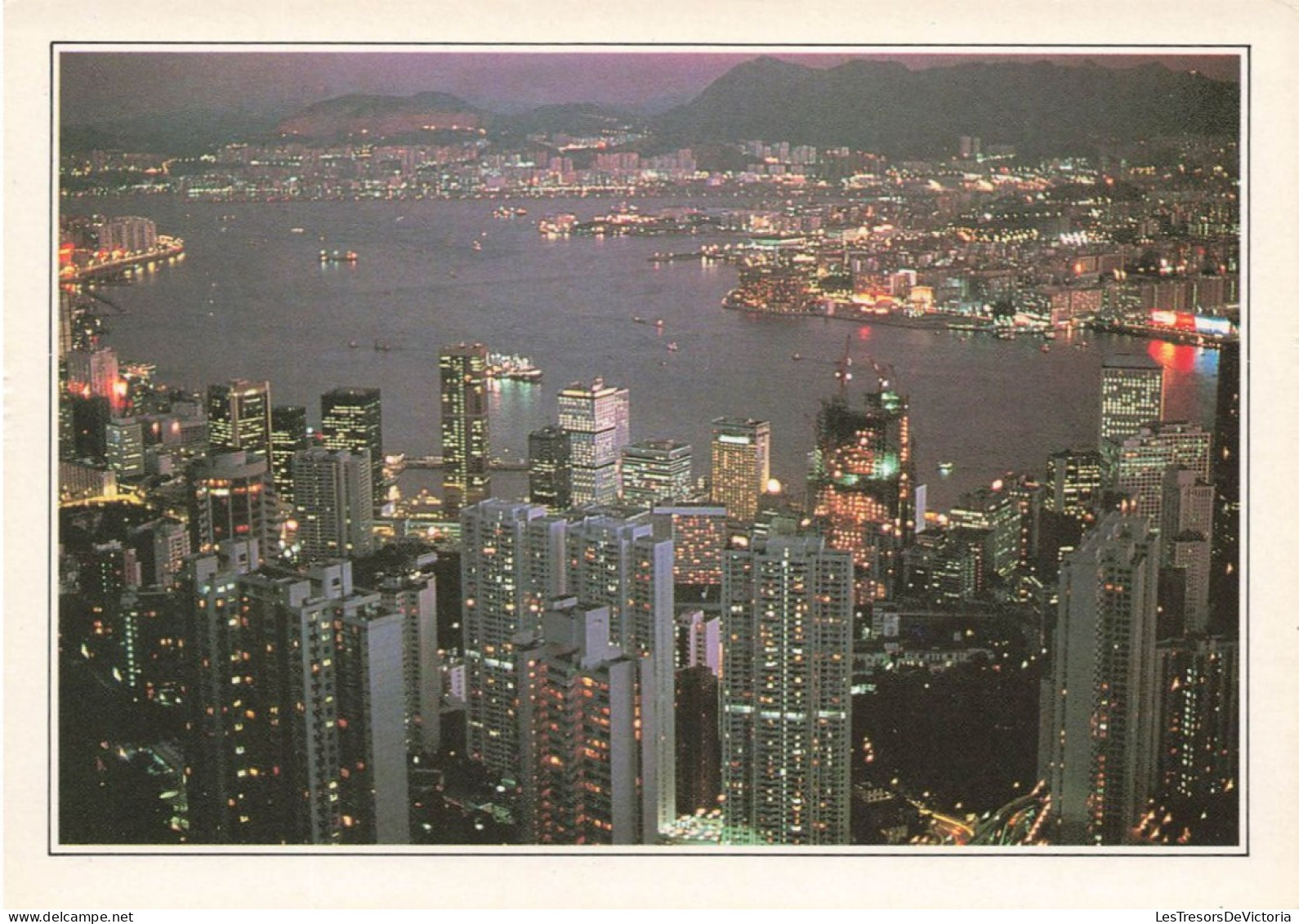 CHINE - Hong Kong - Vue Générale De La Baie De Hong Kong - Colorisé - Carte Postale - Chine