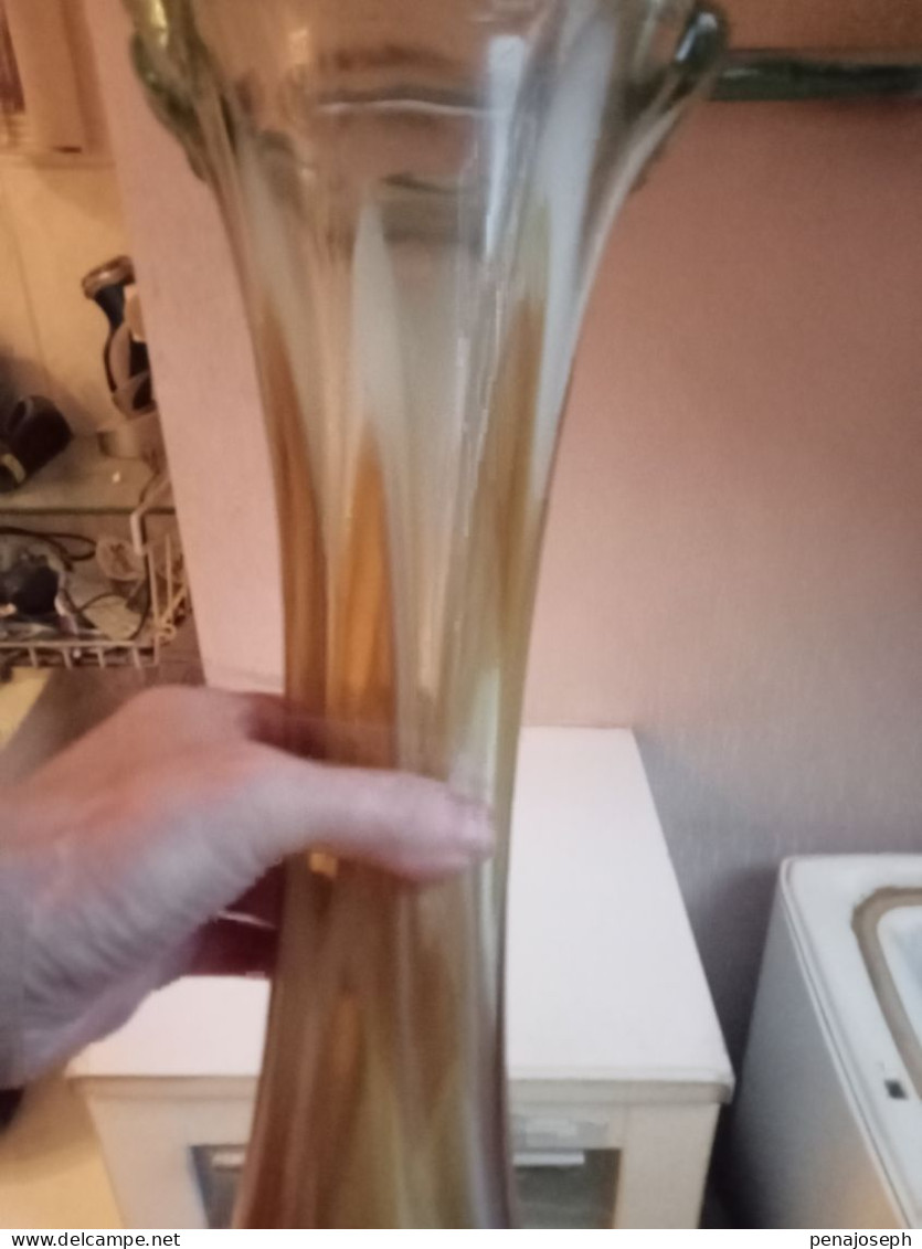 vase ancien en verre hauteur 43 cm