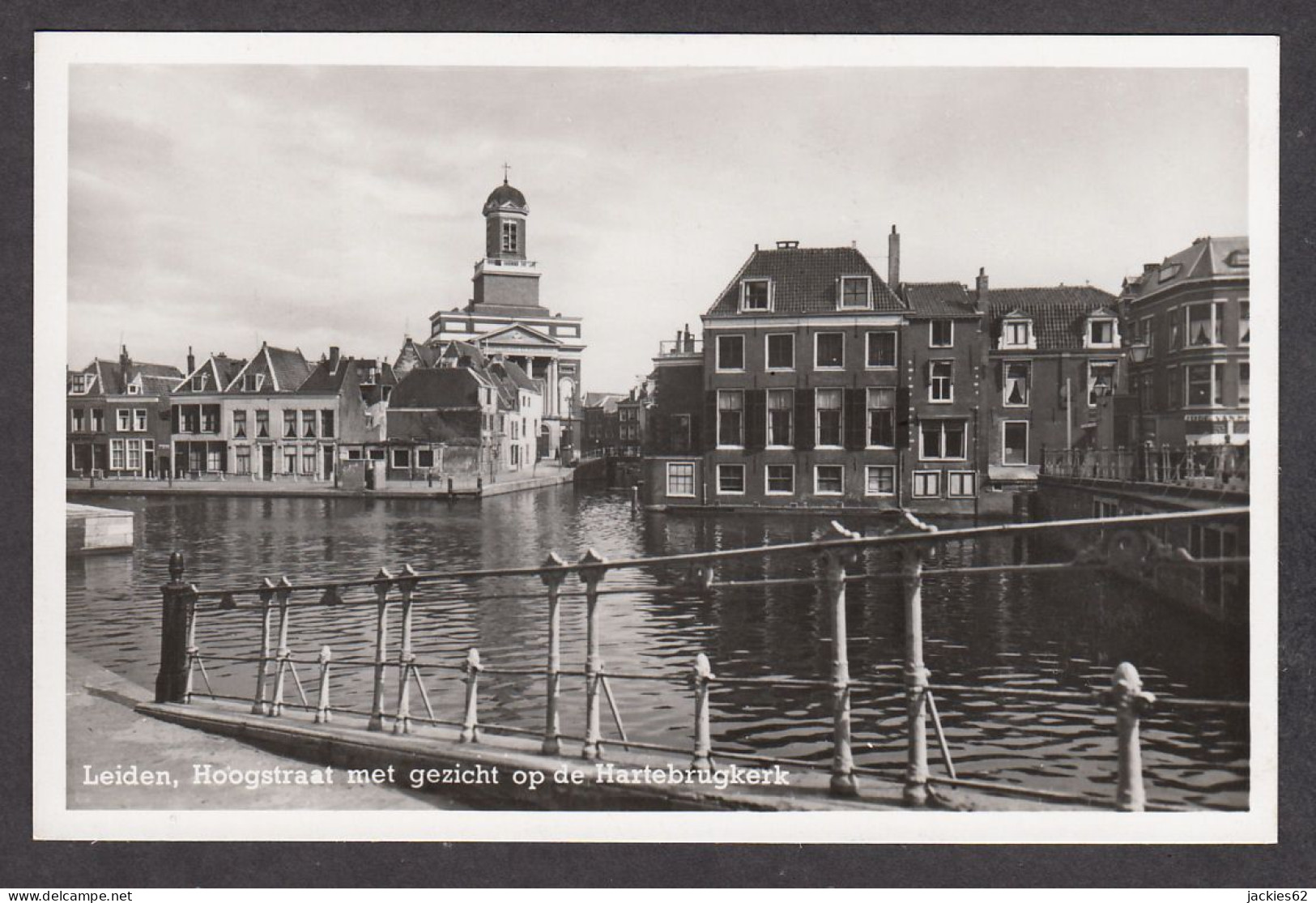 109199/ LEIDEN, Hoogstraat Met Gezicht Op De Hartebrugkerk - Leiden