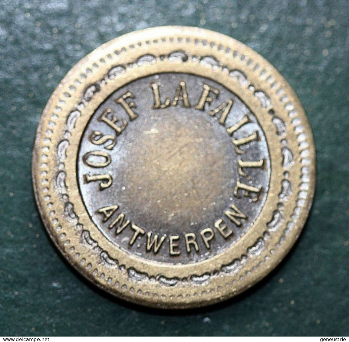 Jeton De Nécessité De Jeu De Comptoir "20 Centimes  à Consommer - Josef Lafaille - Antwerpen / Anvers"  Emergency Token - Monetary / Of Necessity