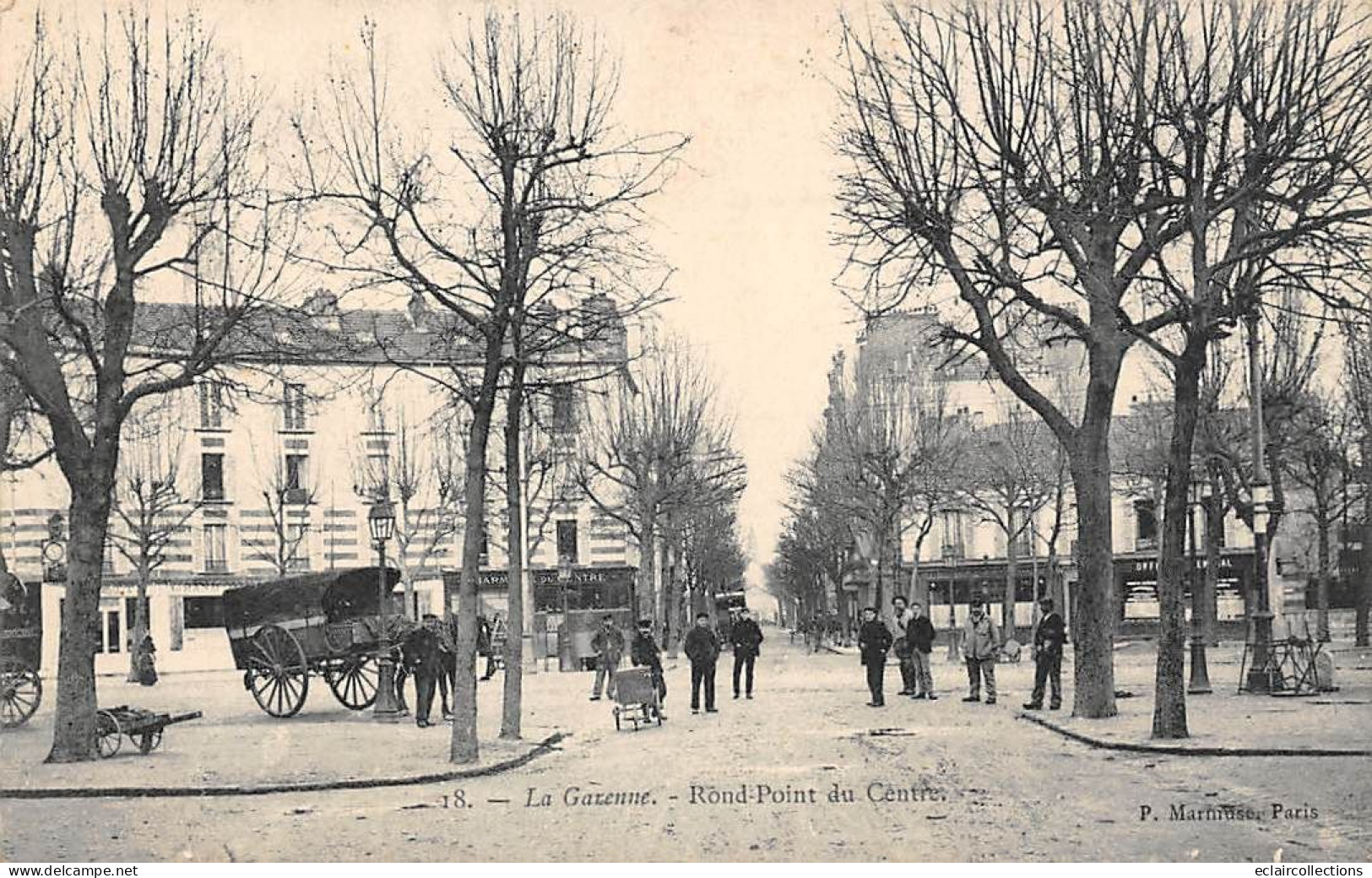 La Garenne Colombes         92        Rond Point Du Centre  N° 18      (Voir Scan) - La Garenne Colombes