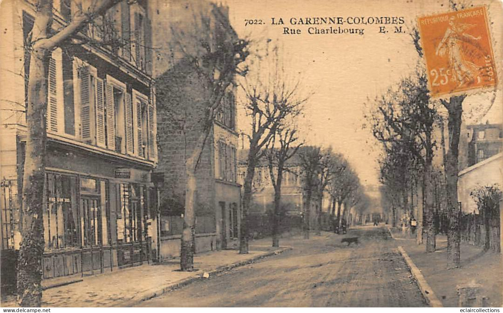 La Garenne Colombes         92        Rue  Charlebourg   N° 7022   (Voir Scan) - La Garenne Colombes