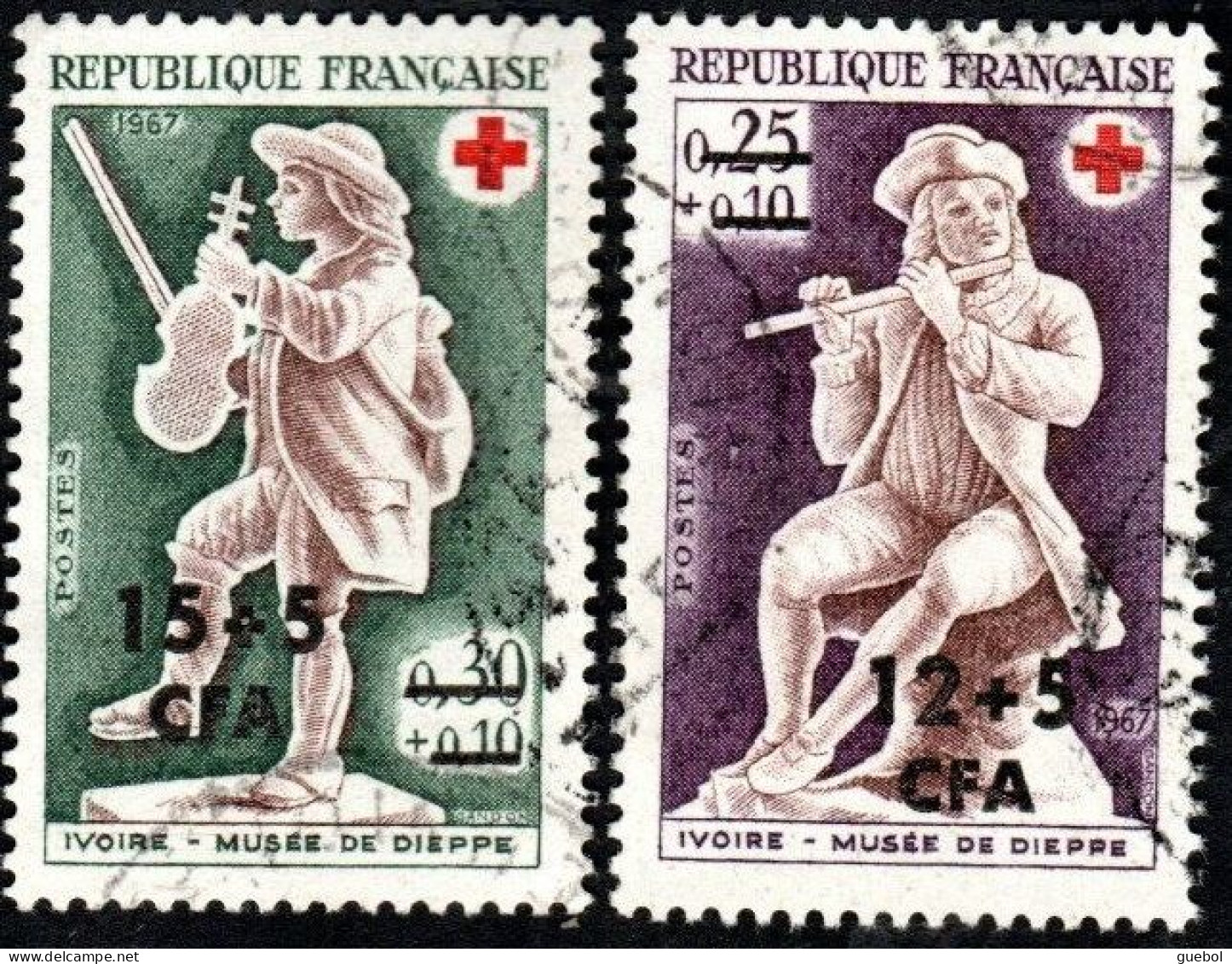 Réunion Obl. N° 378 Et 379 - Croix Rouge - Ivoires Du Musée De Dieppe - Used Stamps