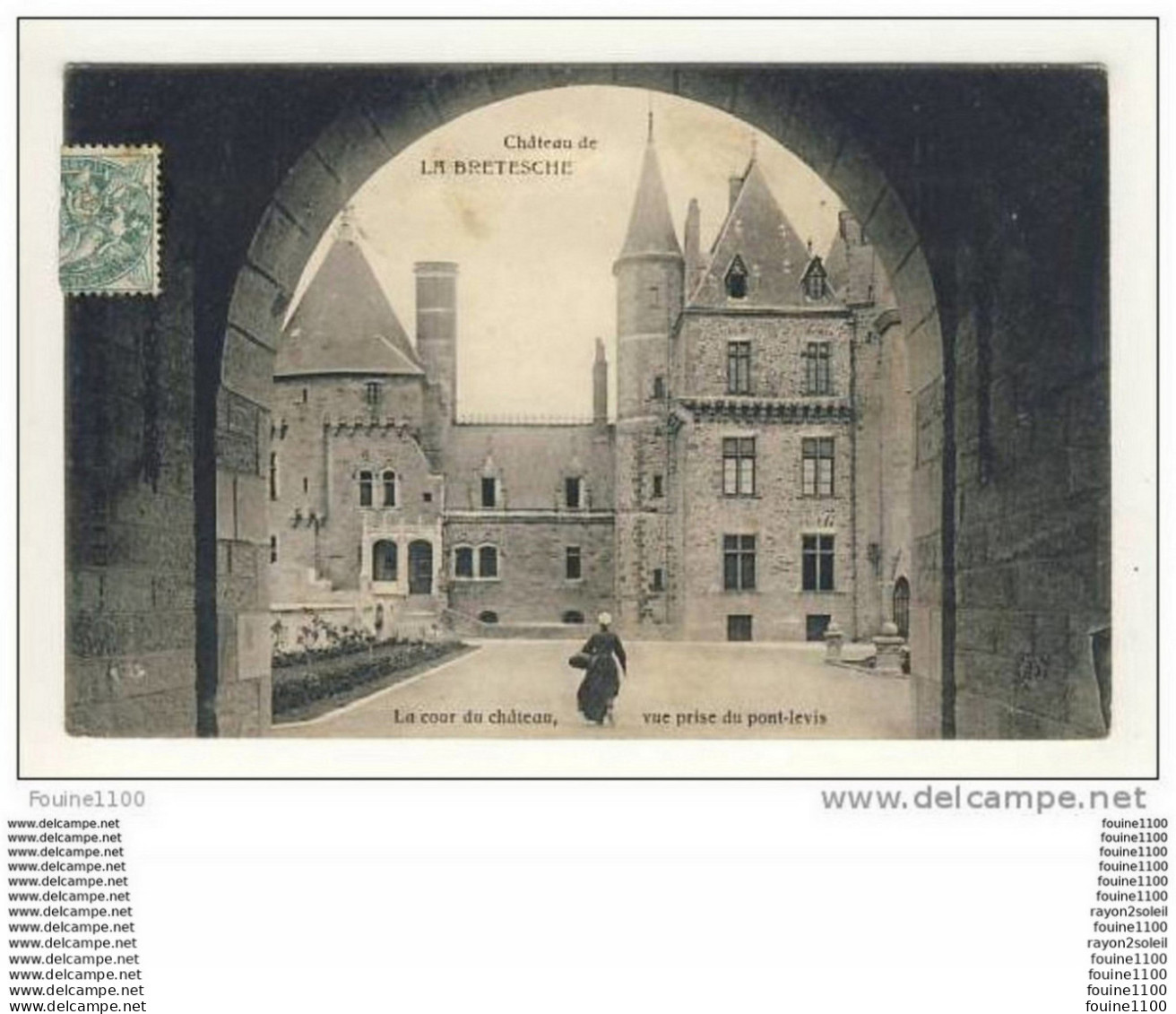 Carte De Missillac Château De La Bretesche  La Cour Du Château Vue Prise Du Pont Levis - Missillac