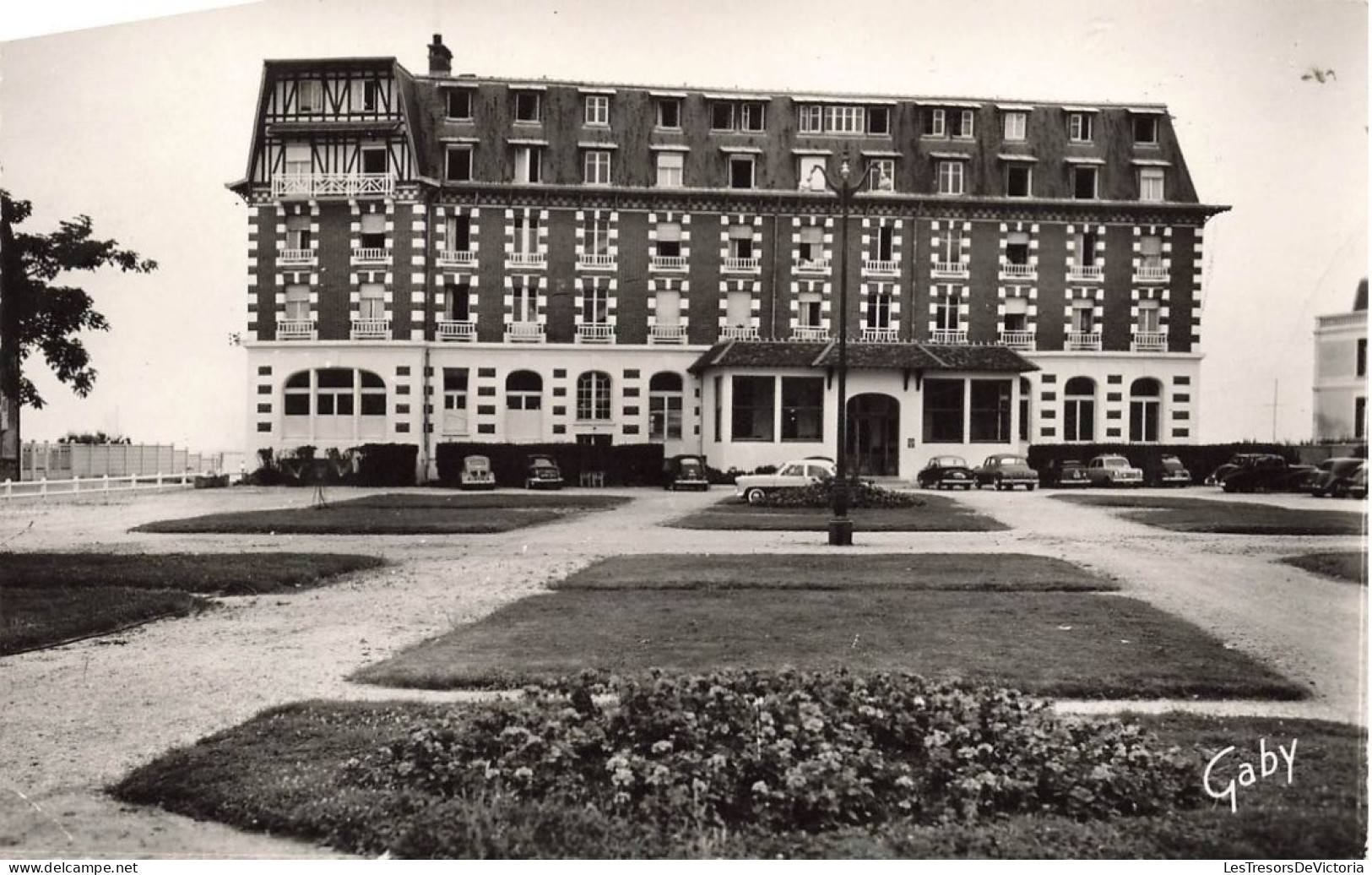 FRANCE - Blonville Sur Mer - Hôtel Et Les Jardins - Façade Principale - Carte Postale - Sonstige & Ohne Zuordnung