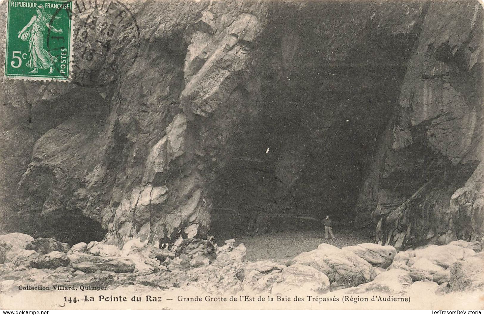 FRANCE - La Pointe Du Raz - Grande Grotte De L'Est De La Baie Des Trépassés (Région D'Audierne) - Carte Postale Ancienne - La Pointe Du Raz