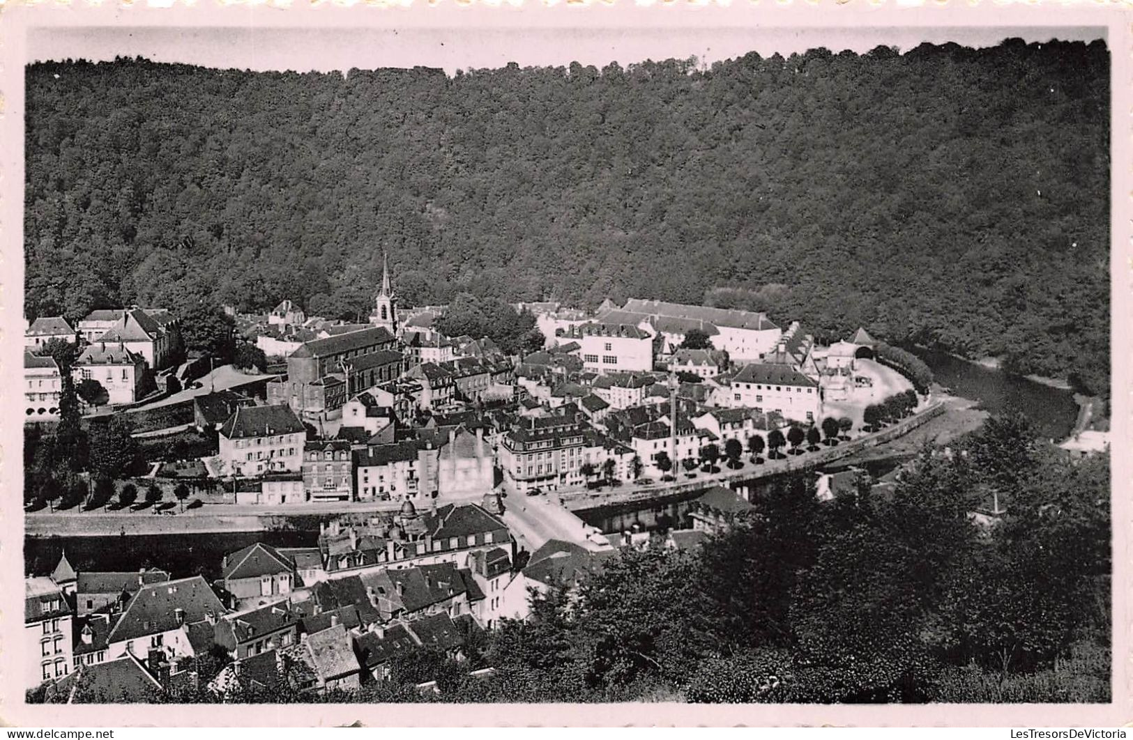 BELGIQUE - Bouillon - Vue Prise Du Calvaire - Eglise - Village - Carte Postale - Bouillon