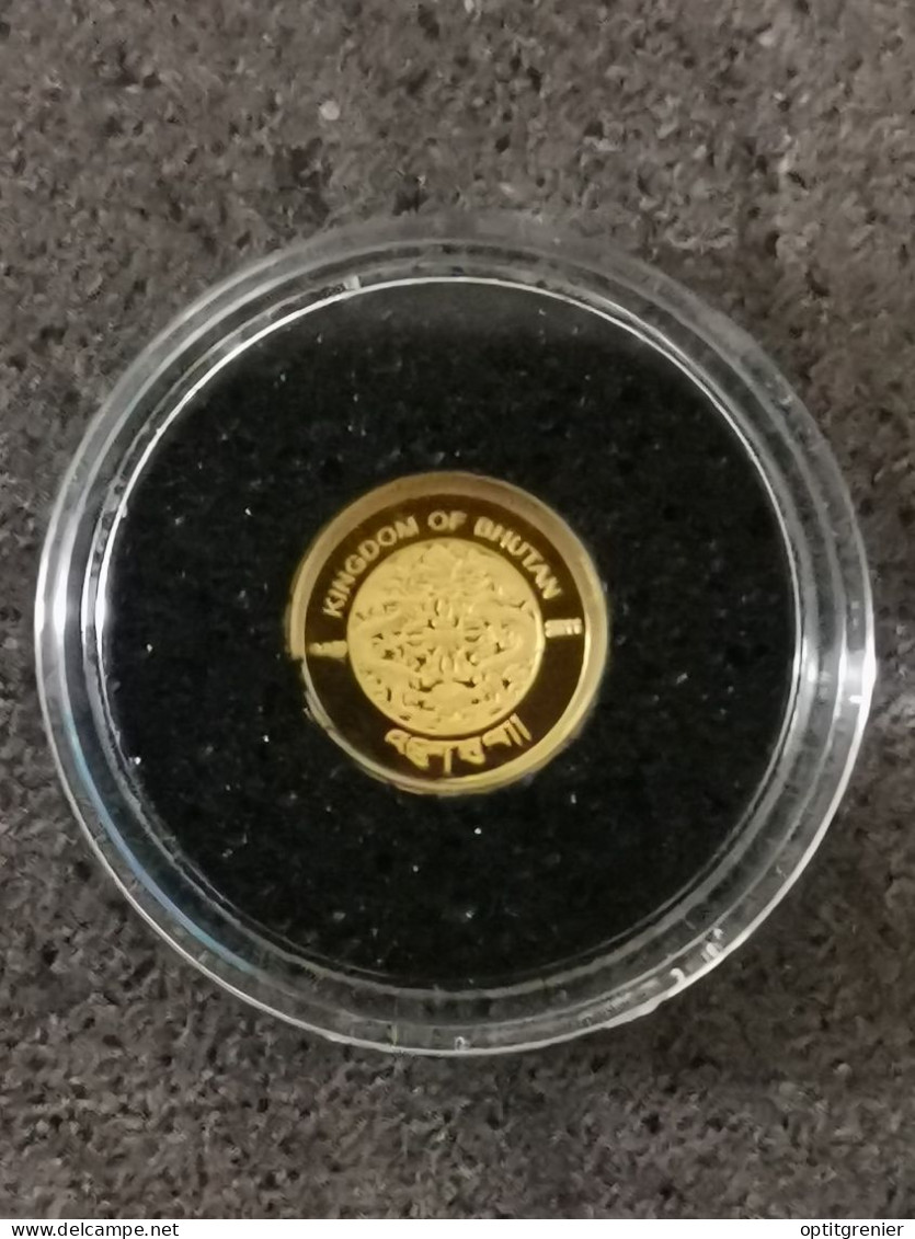 100 NGULTRUM OR 2011 BE CHORTEN KORA BHOUTAN 5000 EX. / GOLD / 11mm 0.5g Or 999 - Bhoutan