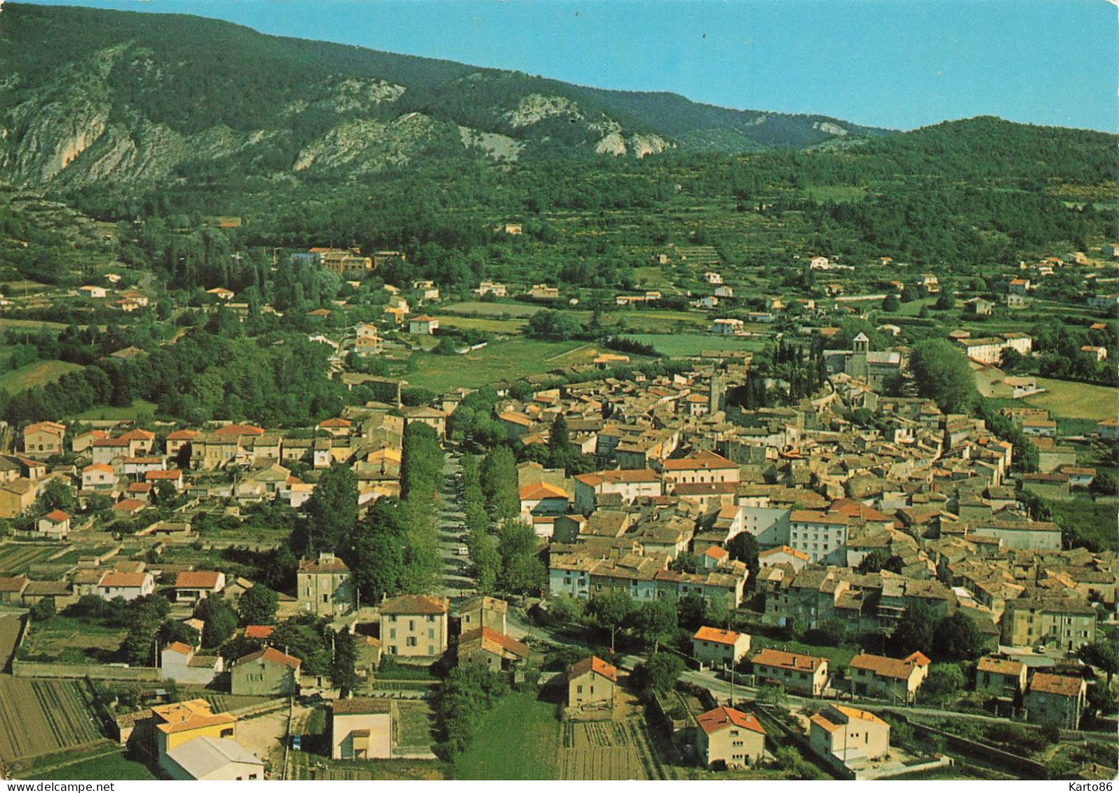 Malaucène * Vue Générale Aérienne Sur La Commune - Malaucene