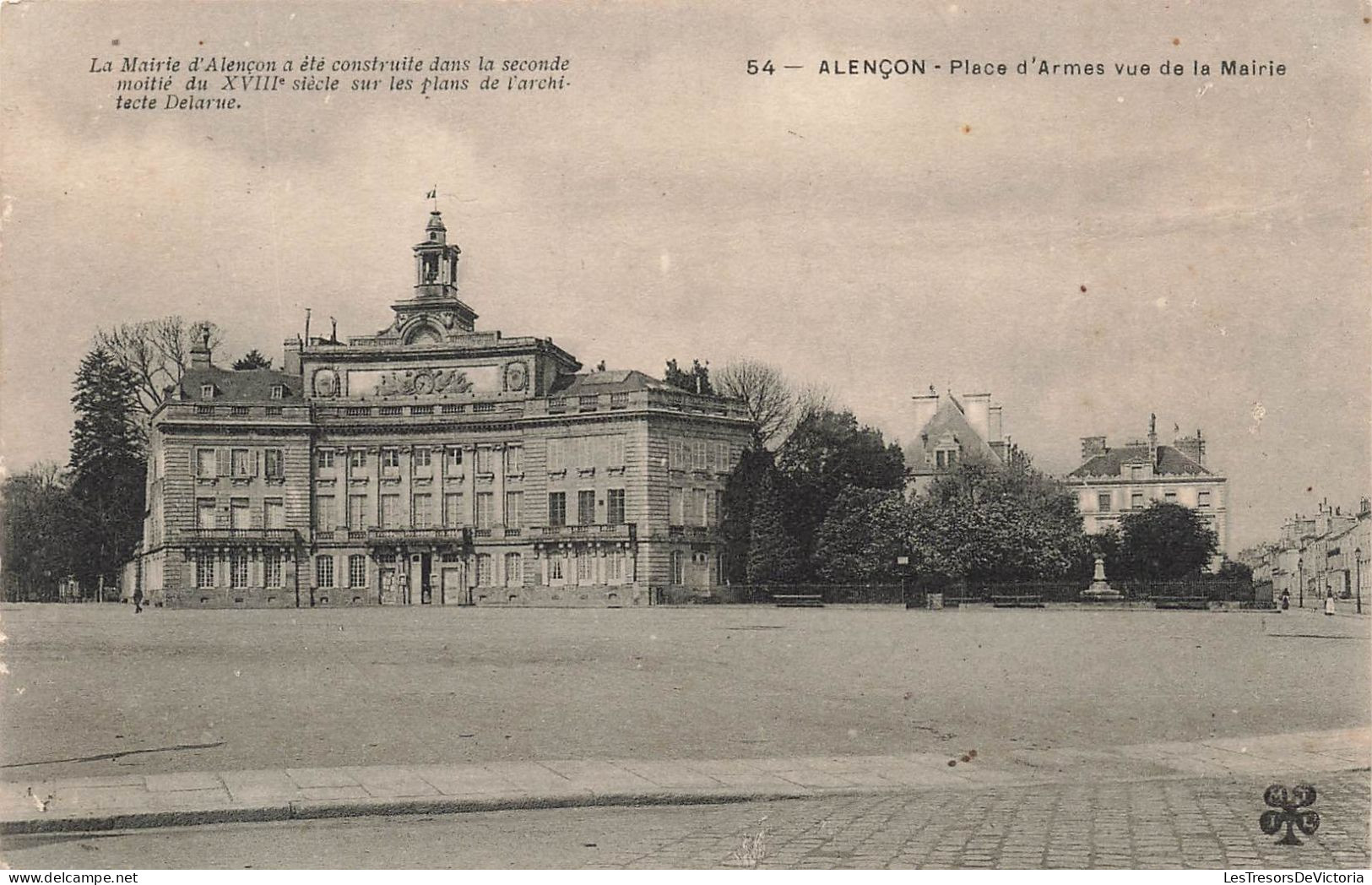 FRANCE - Alençon - Place D'Armes Vue De La Mairie - Dos Non Divisé - Carte Postale Ancienne - Alencon