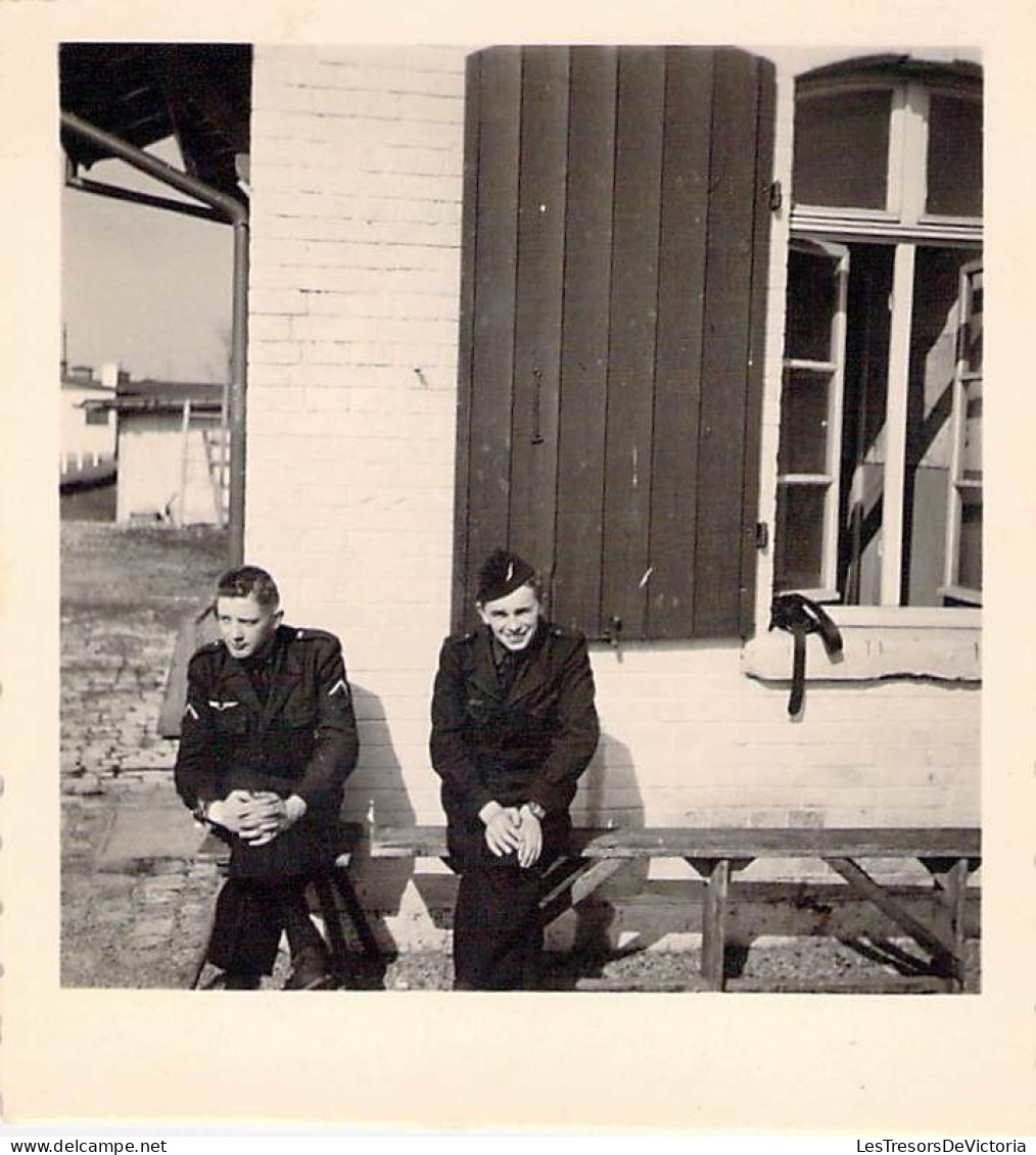 Photographie - Lot De 26 Photos Militaires - Freibourg - Cognac - Service Militaire 1949/1950 - Guerre, Militaire