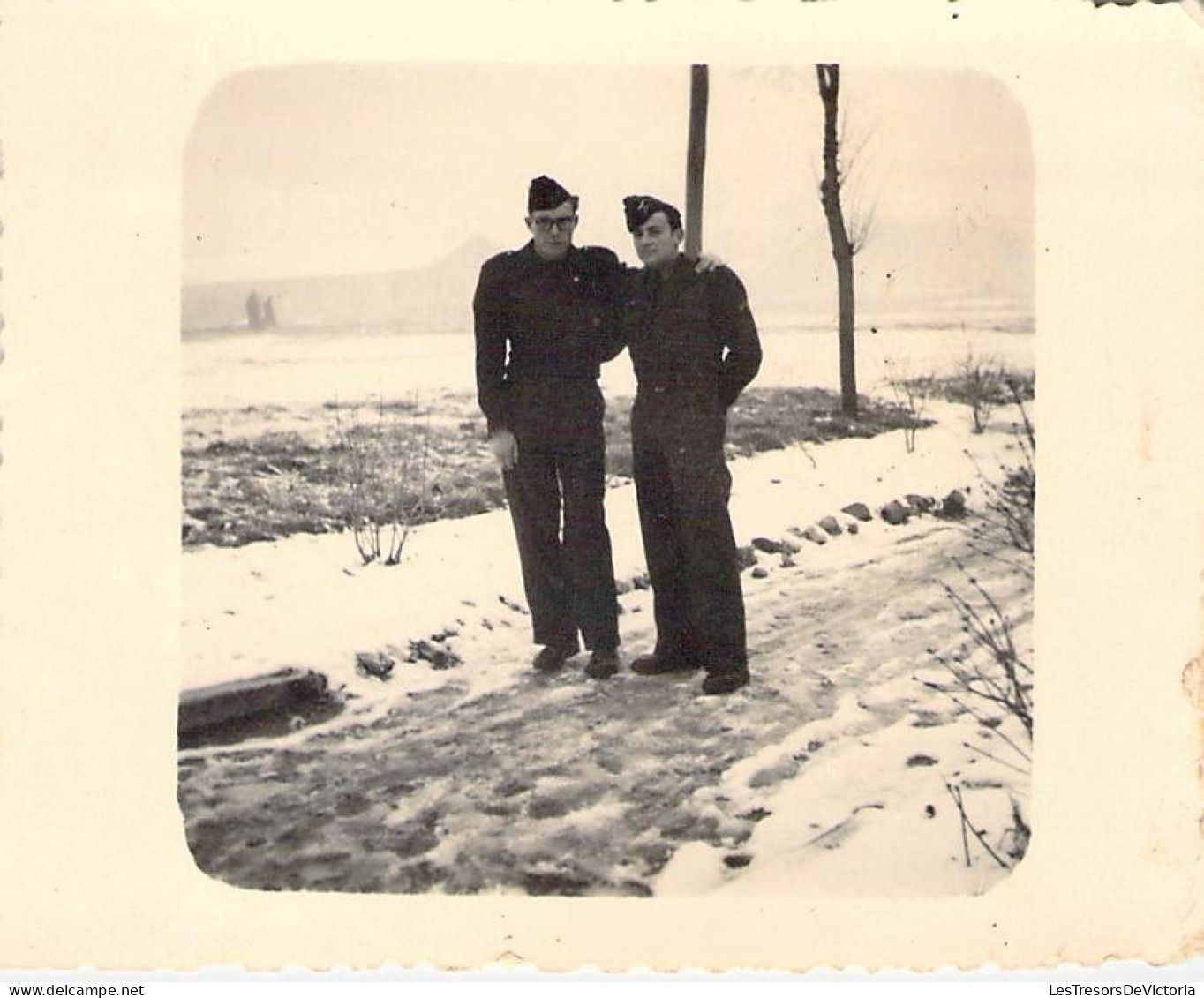 Photographie - Lot de 26 Photos militaires - Freibourg - Cognac - Service militaire 1949/1950
