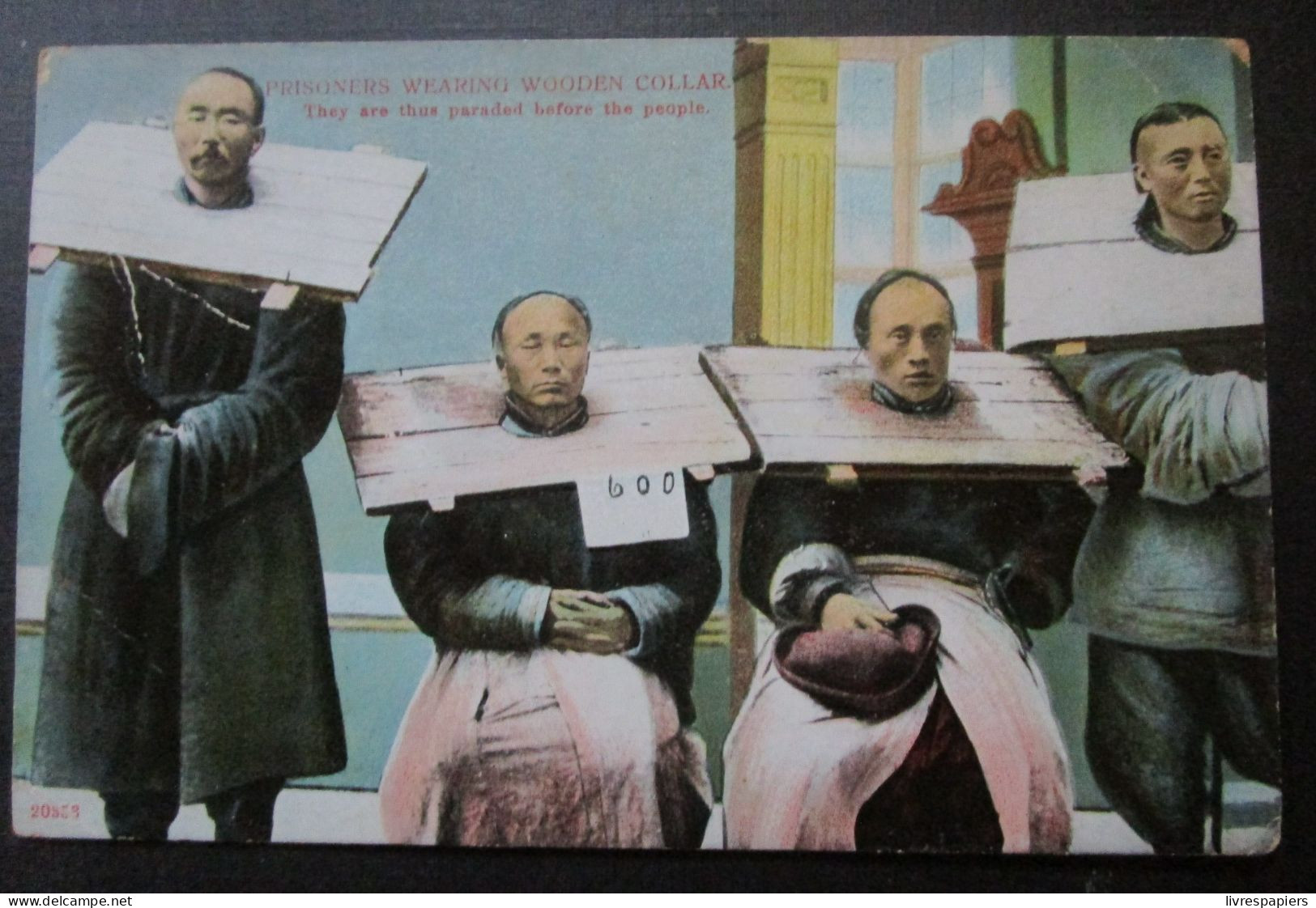 Chine Prisoners Wearing Wooden Collar   Cpa - Chine