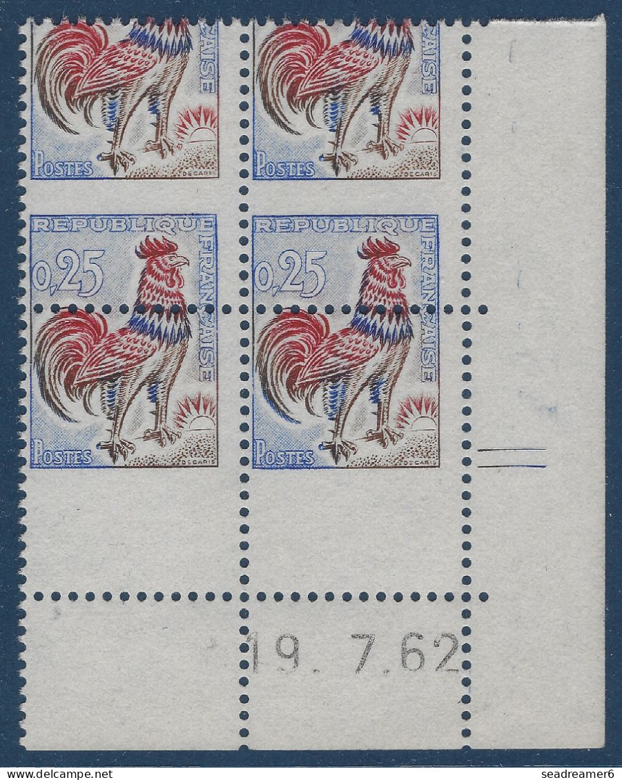 1962 Coq N°1331** Bloc De 4 De Feuille Piquage à Cheval Décalé Extreme En Coin De Feuille Daté 19/7/62 Spectaculaire! RR - 1962-1965 Coq De Decaris