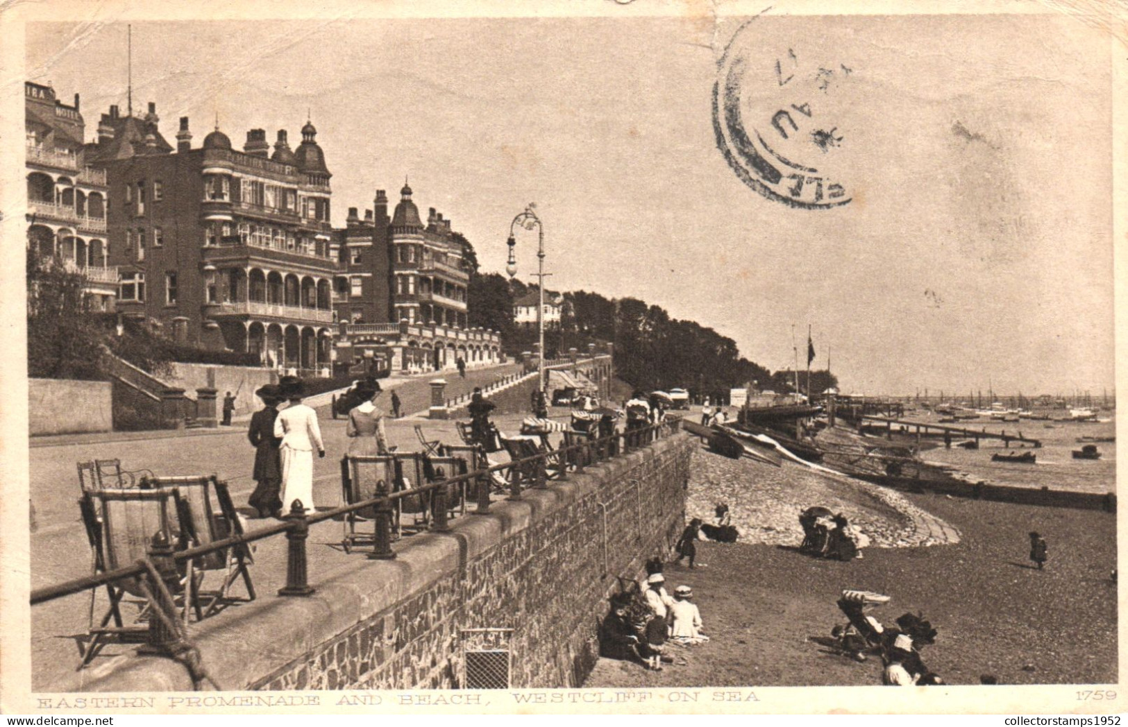 WESTCLIFF, ESSEX, ARCHITECTURE, BOATS, PROMENADE, UNITED KINGDOM - Southend, Westcliff & Leigh