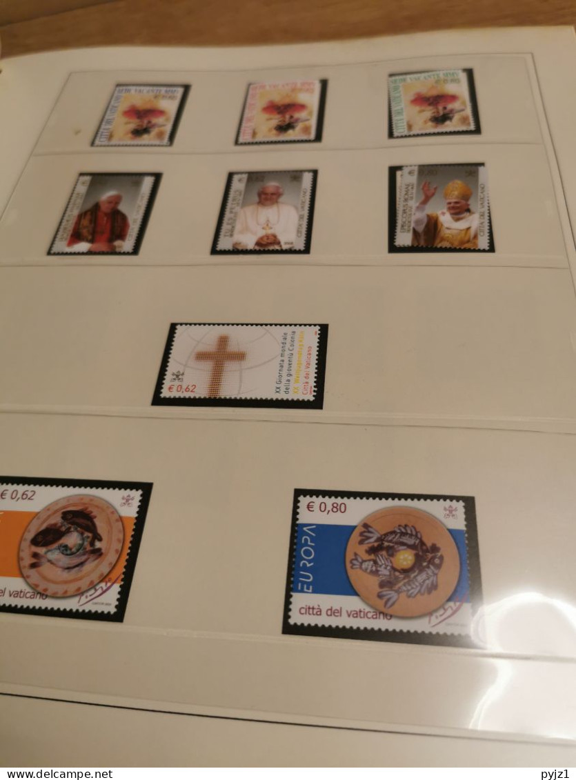 Vatican city collection in 4 luxury SAFE albums