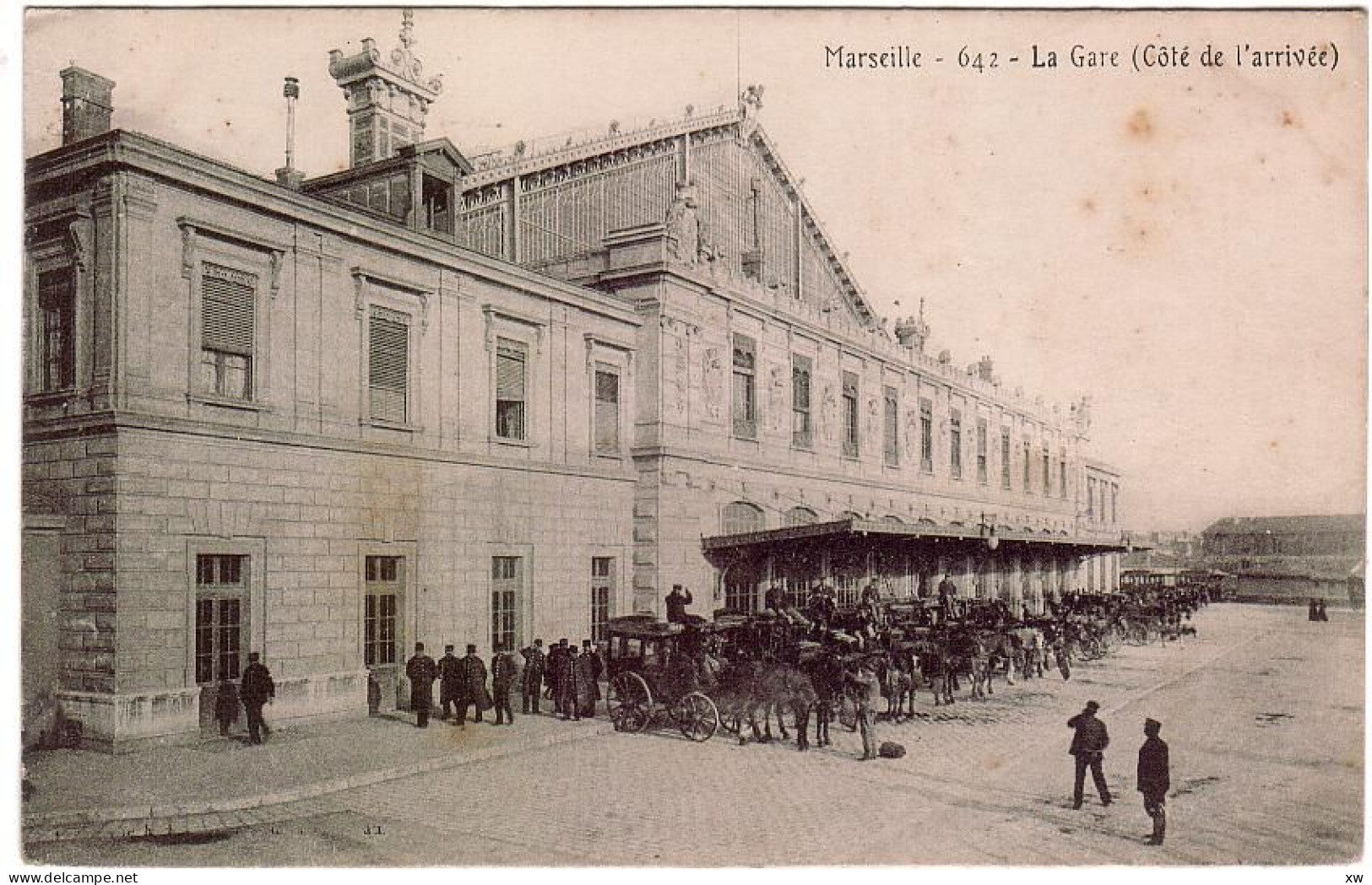 MARSEILLE -13- La Gare Coté De L'arrivée - Animation - D 1112 - Quartier De La Gare, Belle De Mai, Plombières