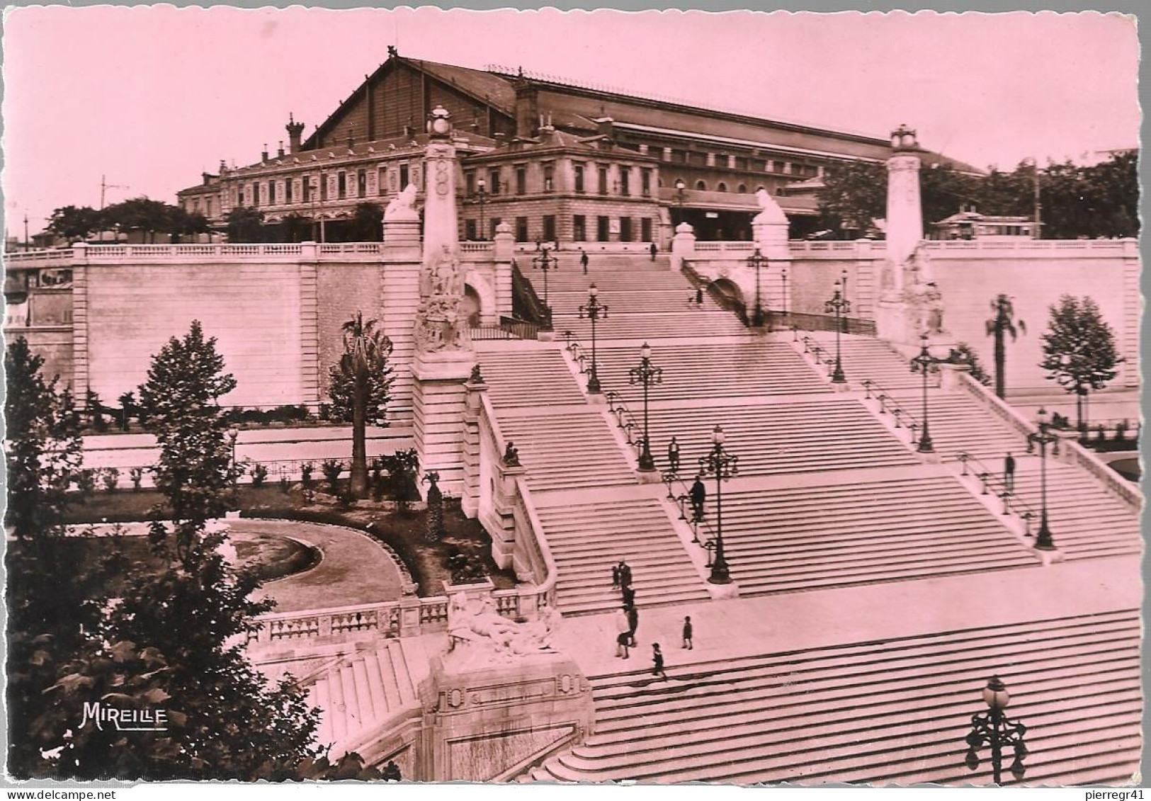 CPA-1960-13-MARSEILLE-La GARE-L ESCALIER-Edit Mireille-TBE- - Quartier De La Gare, Belle De Mai, Plombières