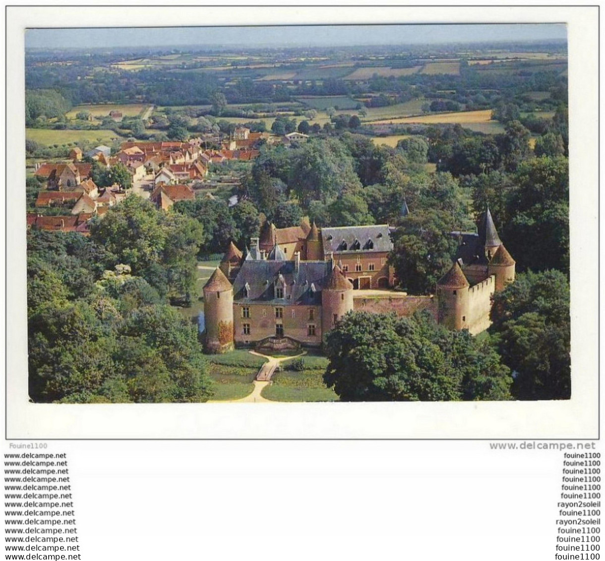 Carte D' Ainay Le Vieil Le Château Le Petit Carcassonne - Ainay-le-Vieil