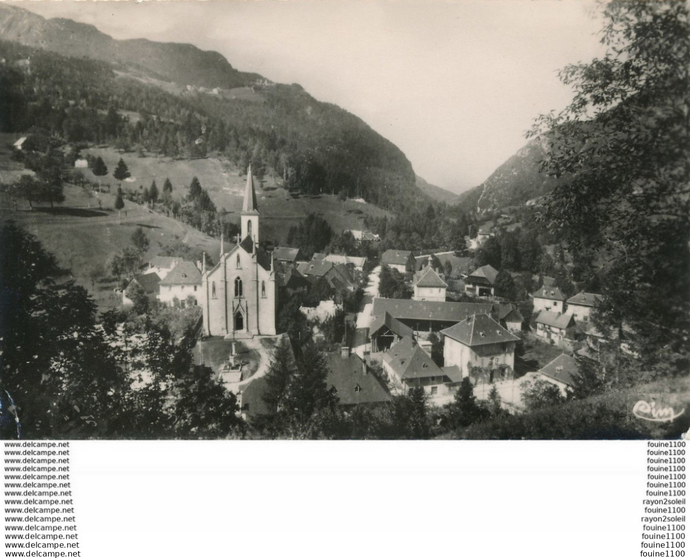 Carte De Saint Pierre D' Entremont  Vue Sur La Vallée Du Frou ( Format C.P.A )   ( Recto Verso ) - Saint-Pierre-d'Entremont