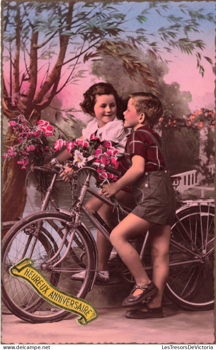 FANTAISIE - Enfants - Vélo - Fleurs - Heureux Anniversaire - Carte Postale Ancienne - Autres & Non Classés