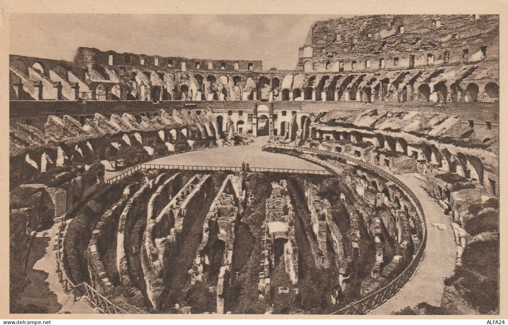 CARTOLINA NON VIAGGIATA PRIMI 900 ROMA COLOSSEO (CT132 - Colosseum