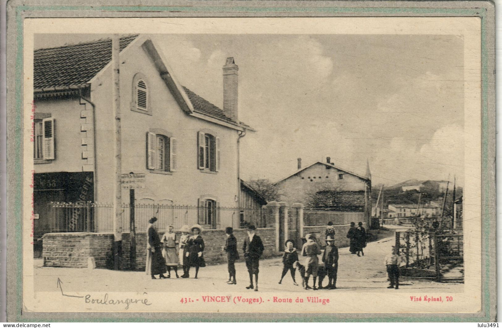 CPA - VINCEY (88) - Aspect De La Route Du Village En 1920 - Vincey