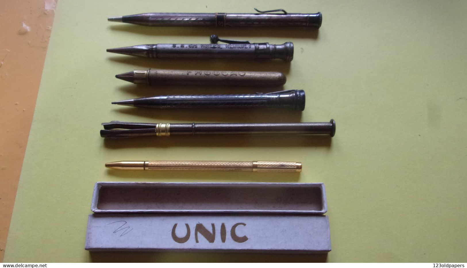 Bic 4 Colour Pen collection. Rare, Vintage and Hard Comoros
