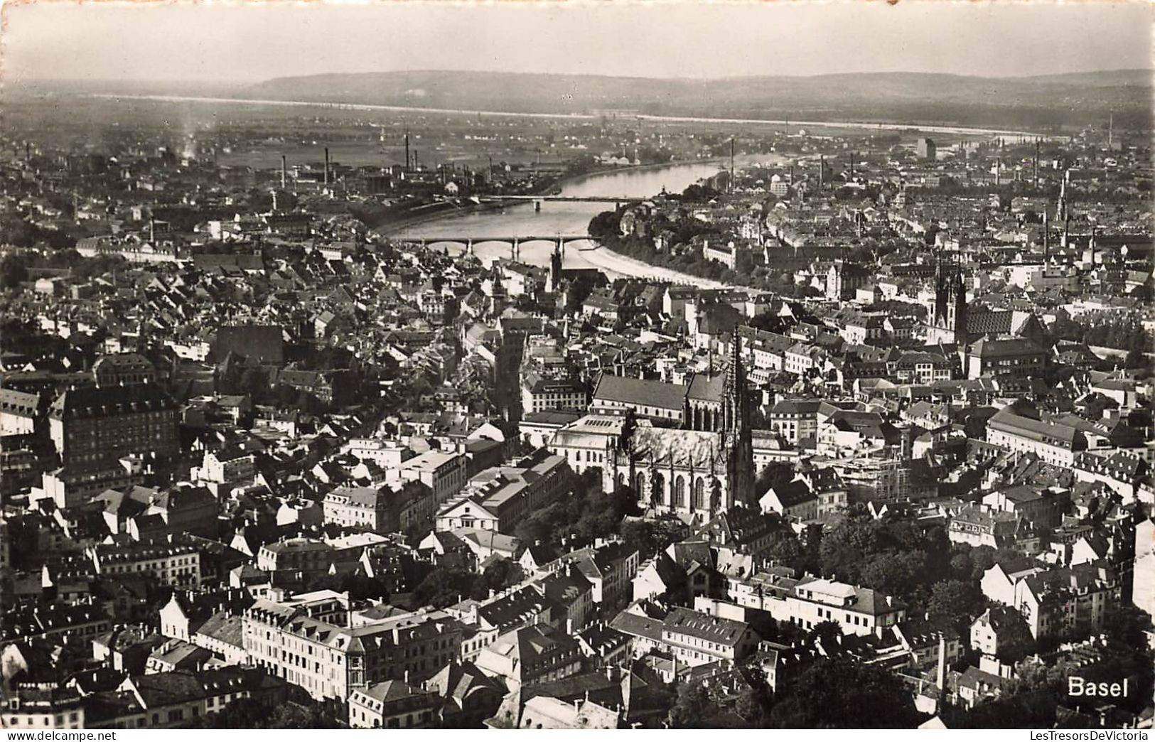 SUISSE - Basel - Vue Aérienne - Carte Postale - Basel