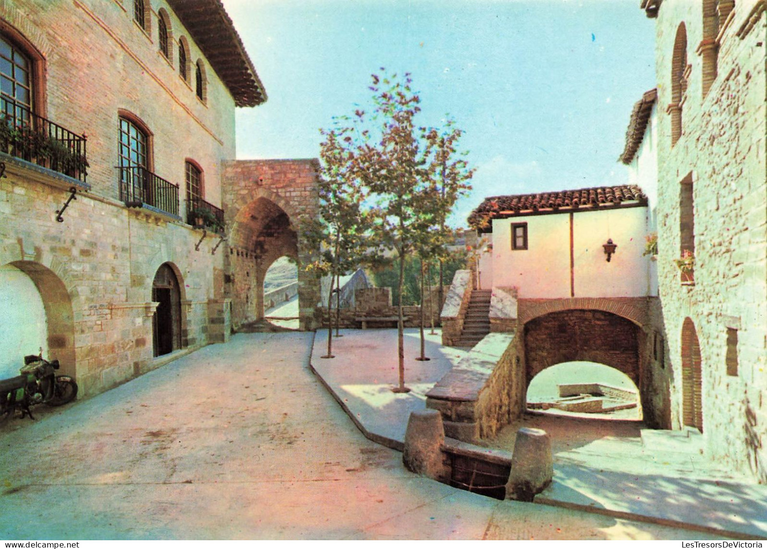 ESPAGNE - Pont De La Reine - Un Coin Typique - Colorisé - Carte Postale - Navarra (Pamplona)