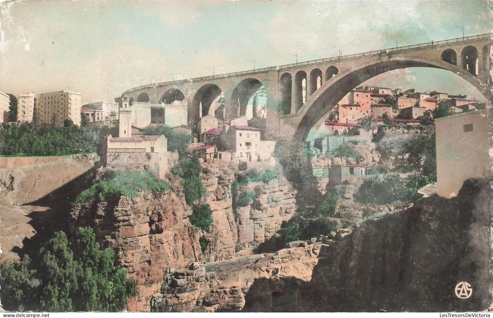 ALGERIE - Constantine - Vue Sur Le Pont Et La Mosquée Sidi Rached - Colorisé - Carte Postale - Konstantinopel