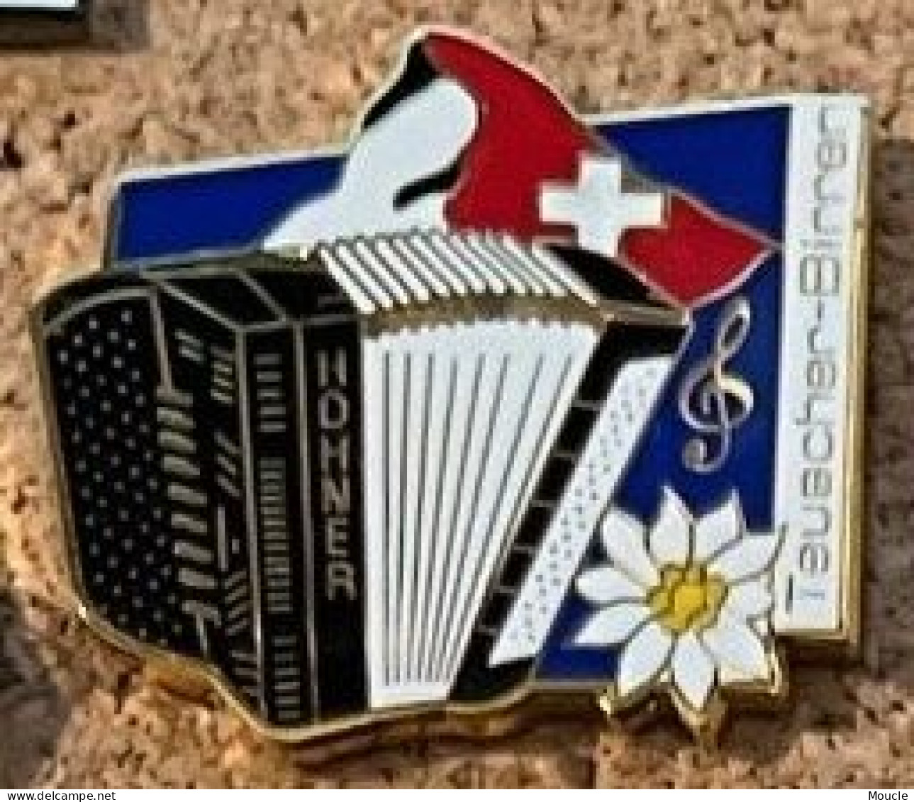 ACCORDEON - ACCORDION - AKKORDEON - TEUSCHER BIRRER - HONNER - CERVIN - SUISSE - SCHWEIZ - SVIZZERA - N°176 -  (33) - Musica