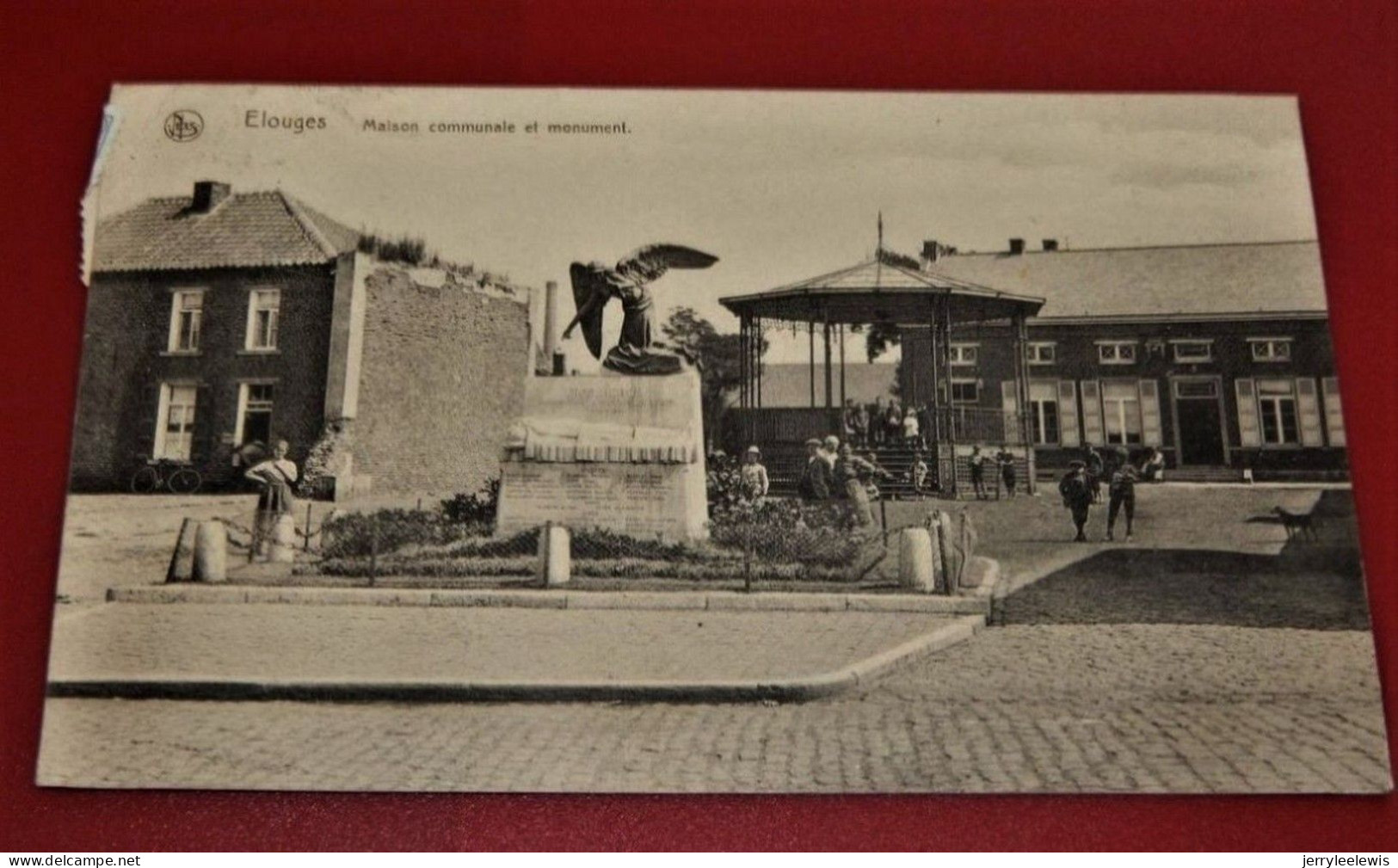 ELOUGES  -  Maison Communale Et Monument Aux Morts  1914-18 - Dour