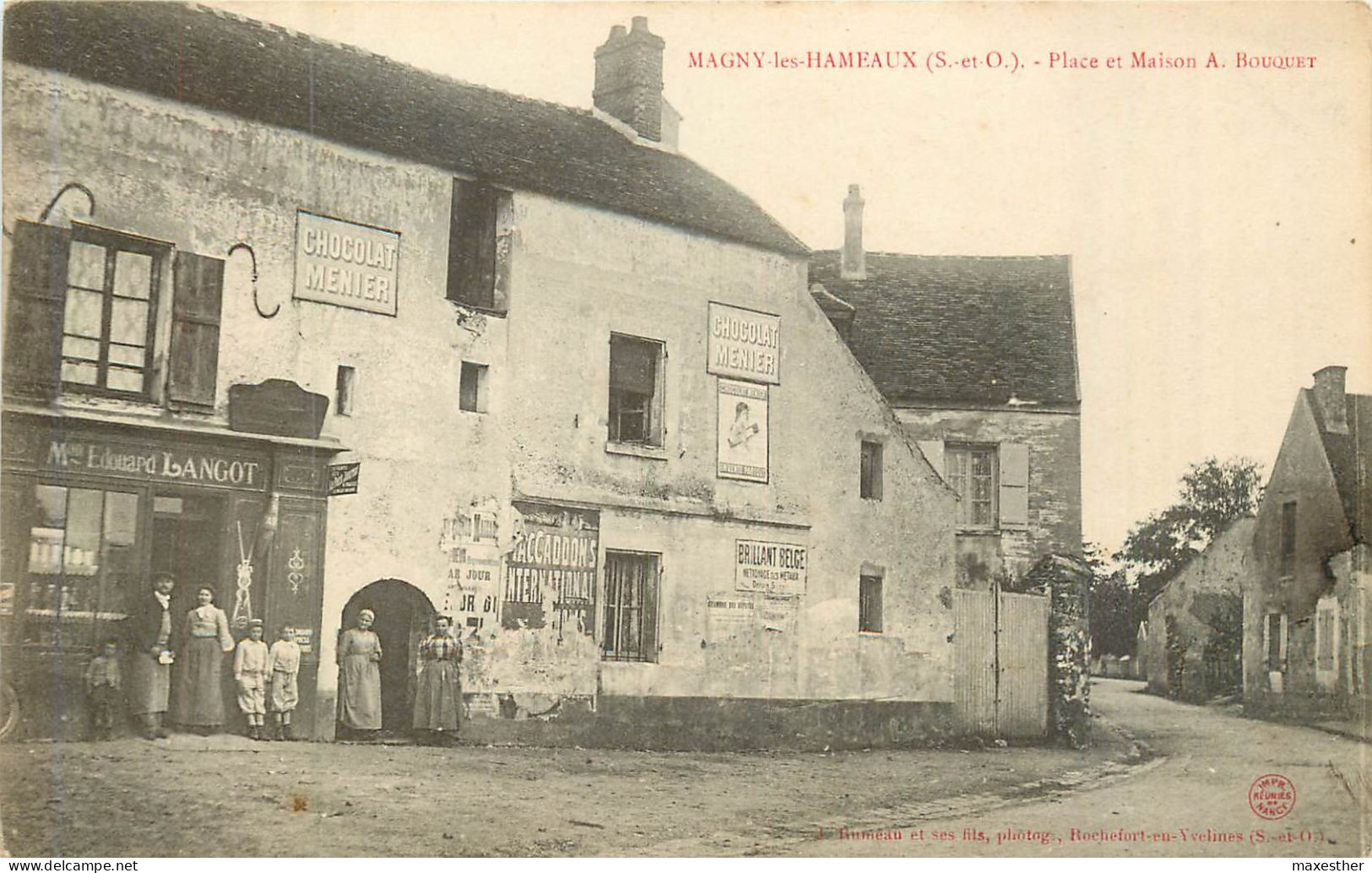 MAGNY LES HAMEAUX Place Et Maison A. Bouquet - Magny-les-Hameaux