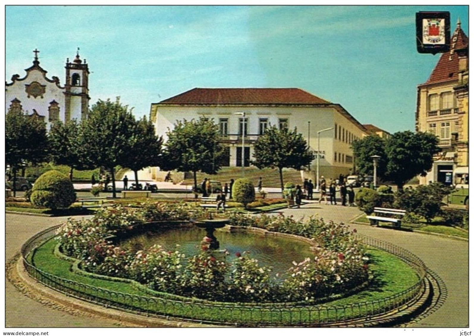 CPM..PORTUGAL..VISEU..LA PLACE DE LA REPUBLIQUE..PRACA DA REPUBLICA.. - Viseu