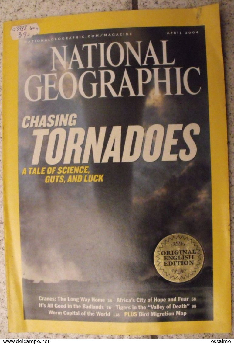 lot de 13 n° de la revue National Geographic en anglais 2002-2004. original english edition