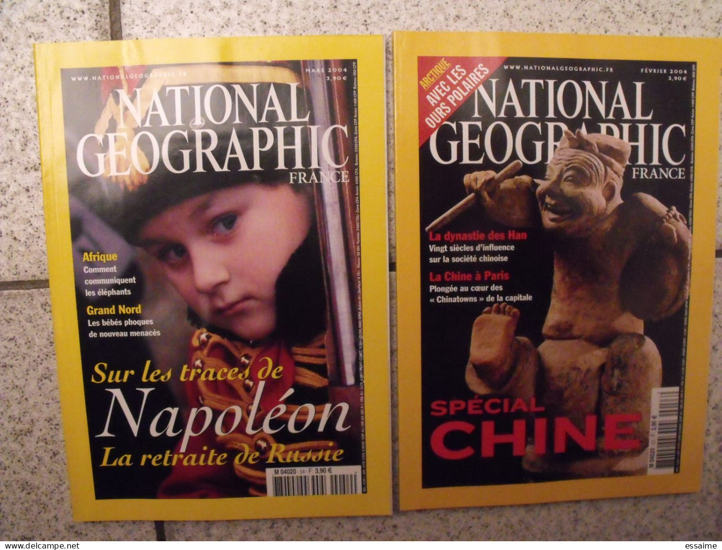 lot de 13 n° de la revue National Geographic en français 2002-2004.