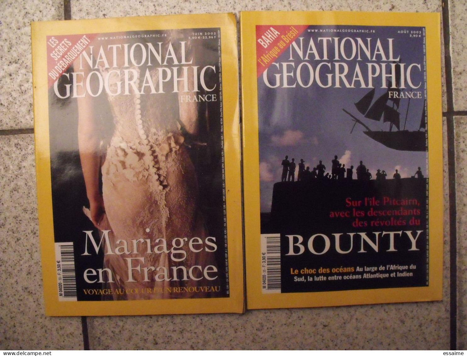 lot de 12 n° de la revue National Geographic en français 2000-2002.