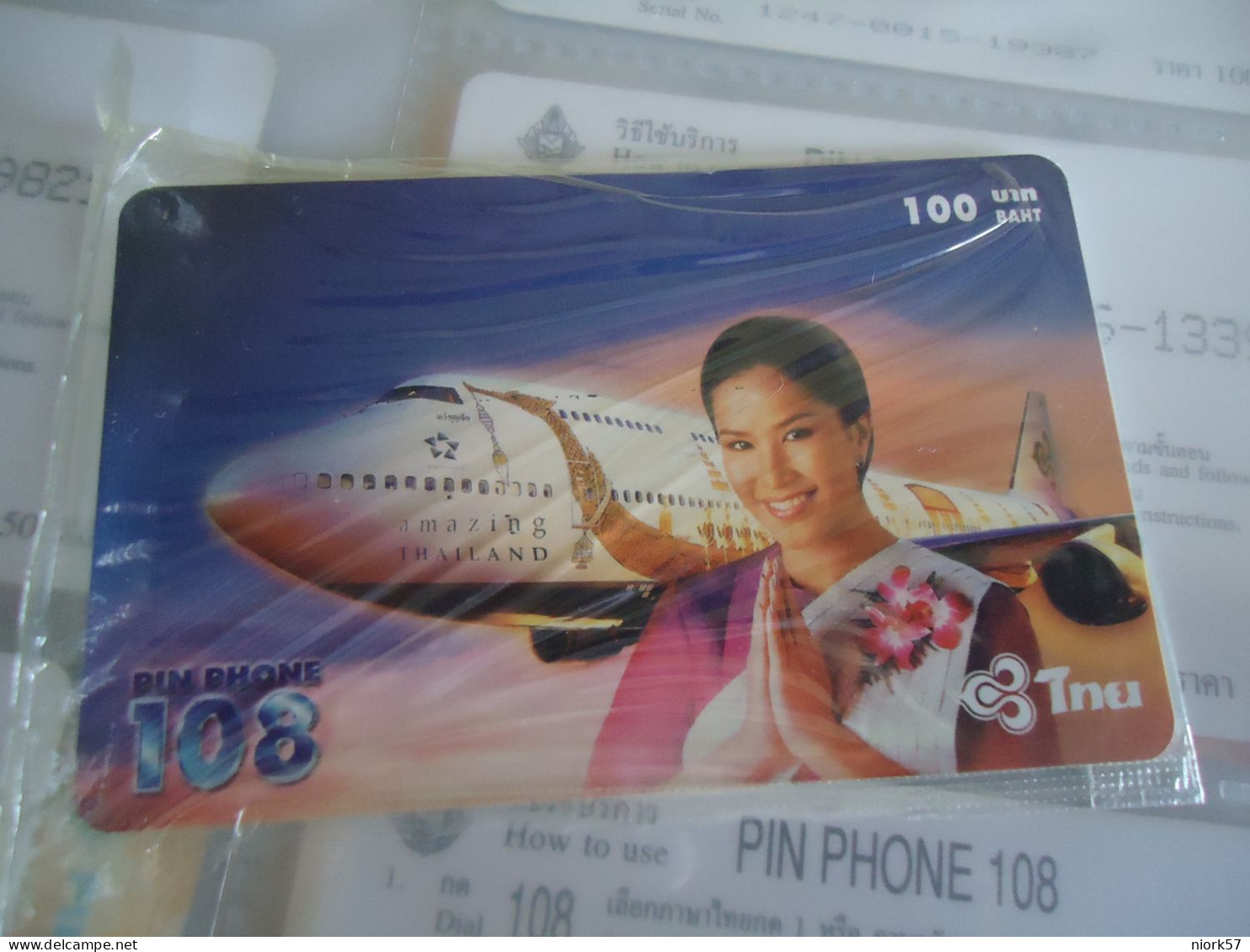 THAILAND MNH   CARDS PIN 108  AIRPLANES    WOMEN - Aerei