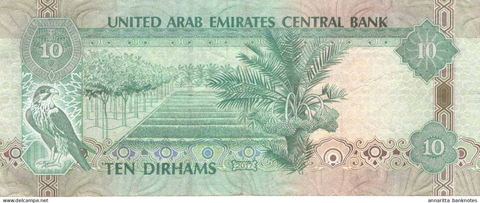 United Arab Emirates 10 Dirhams (2017), VG (P-27d, B-227b)  S/N 012088269 - Emirats Arabes Unis