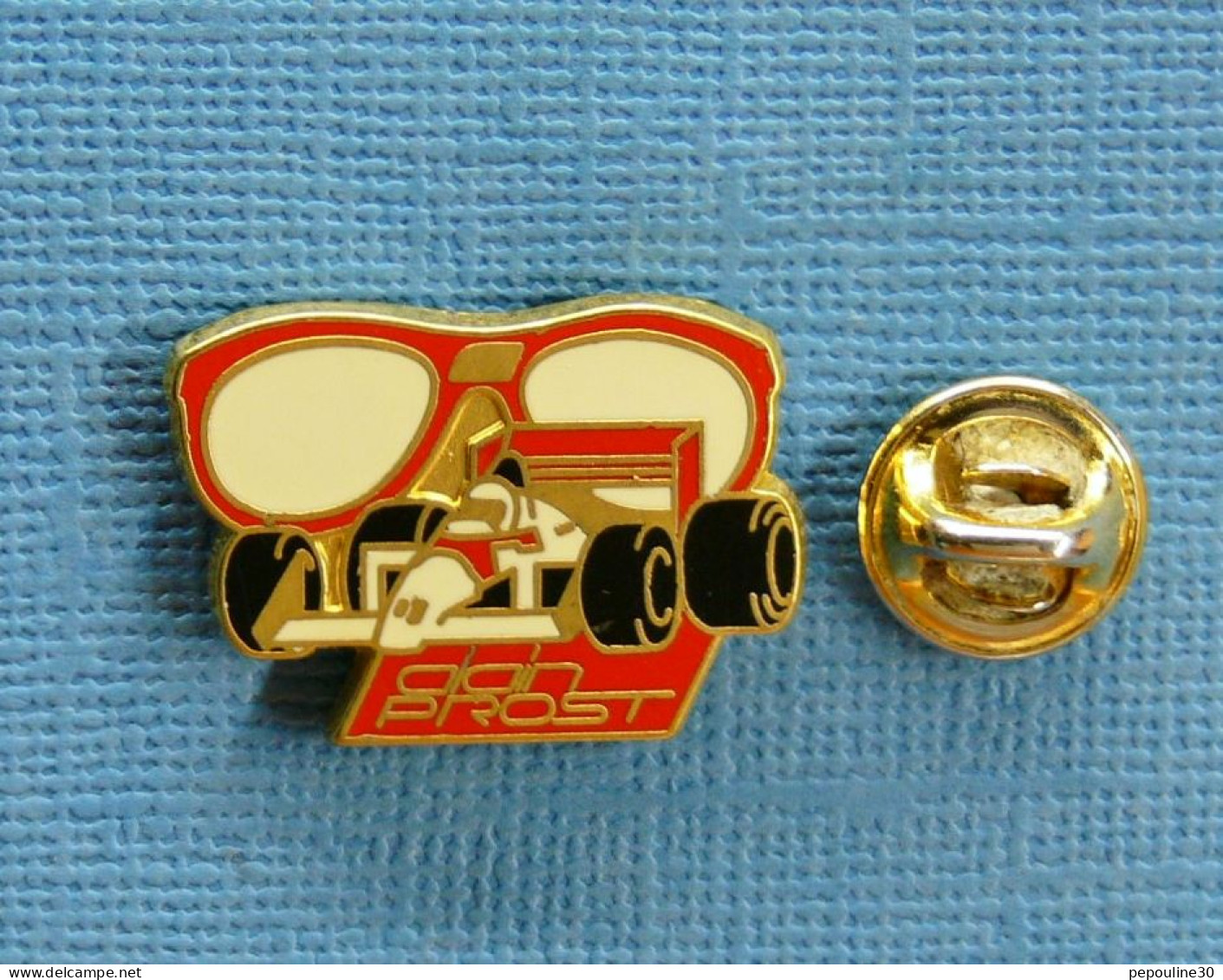 1 PIN'S //  ** FORMULE 1 / LUNETTE ROUGE ALAIN PROST ** . (A.B. Paris) - F1